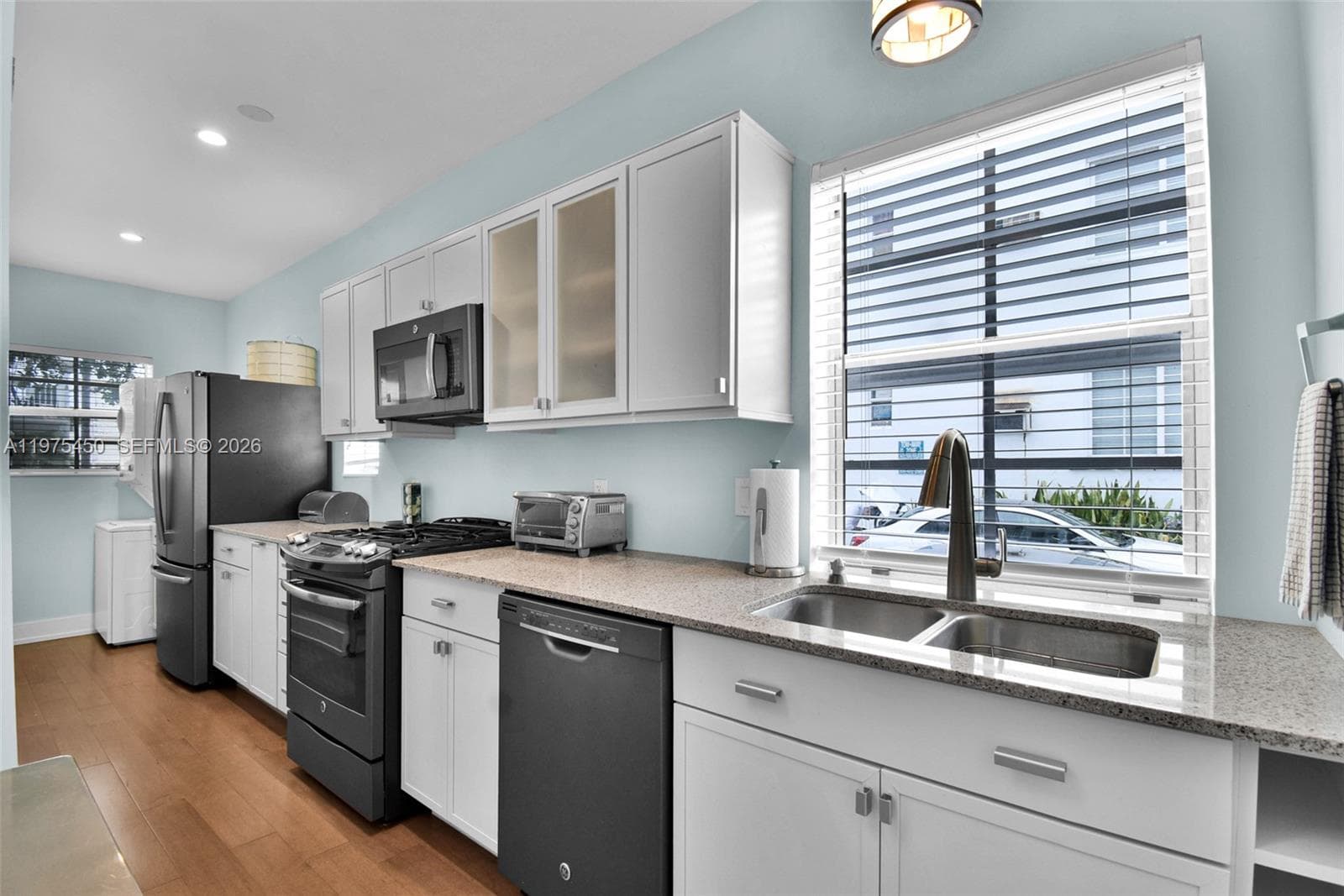 CASABLANCA OF SOUTH BEACH · #9 in Miami Beach - Photo 8