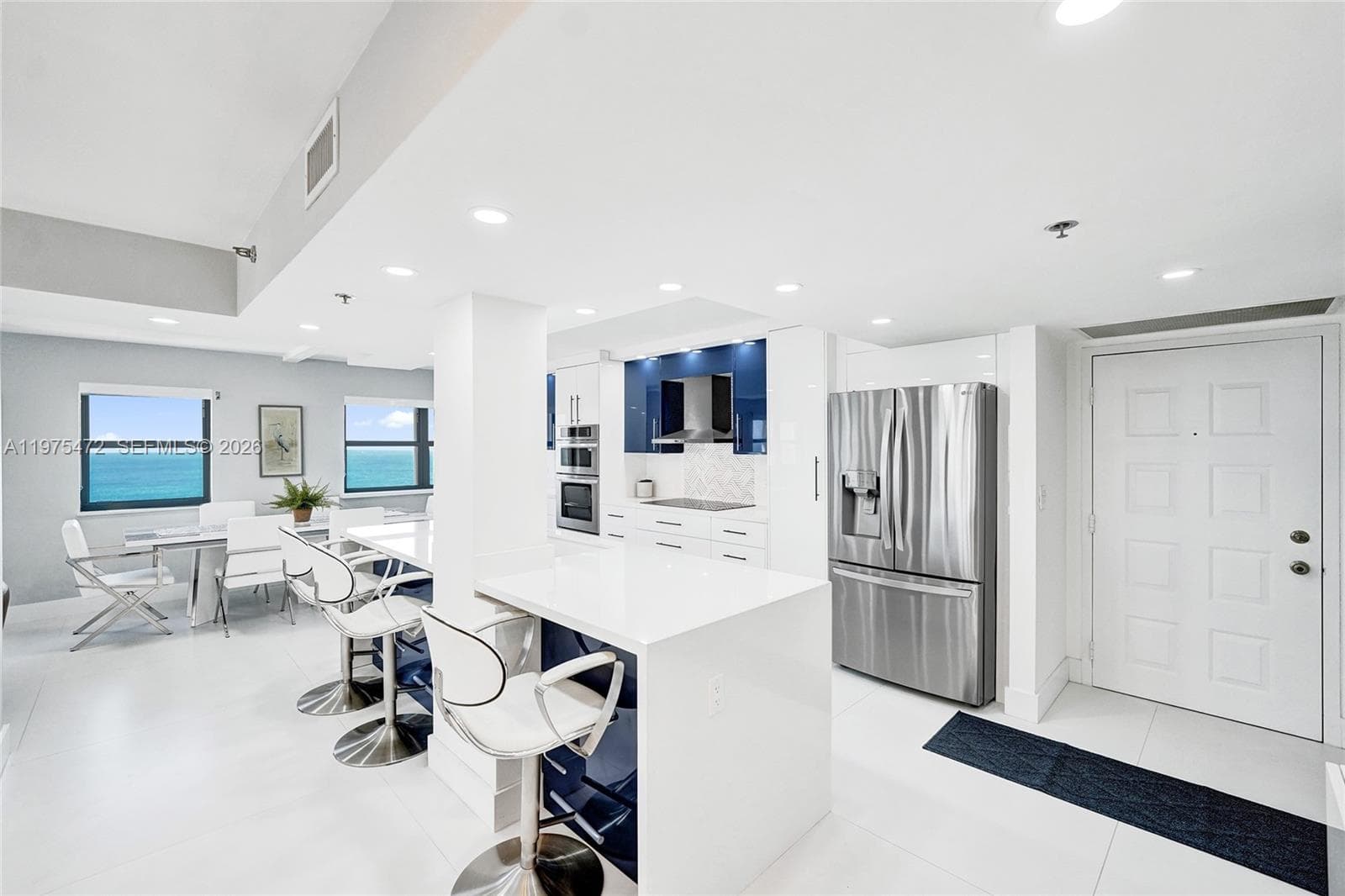 SUMMIT CONDO · #1001S in Hollywood - Photo 2