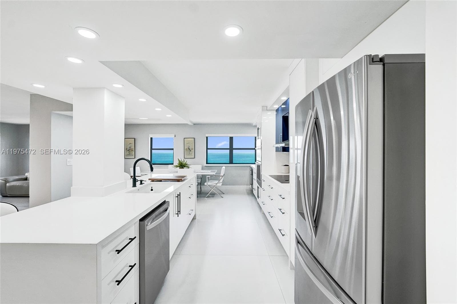 SUMMIT CONDO · #1001S in Hollywood - Photo 6