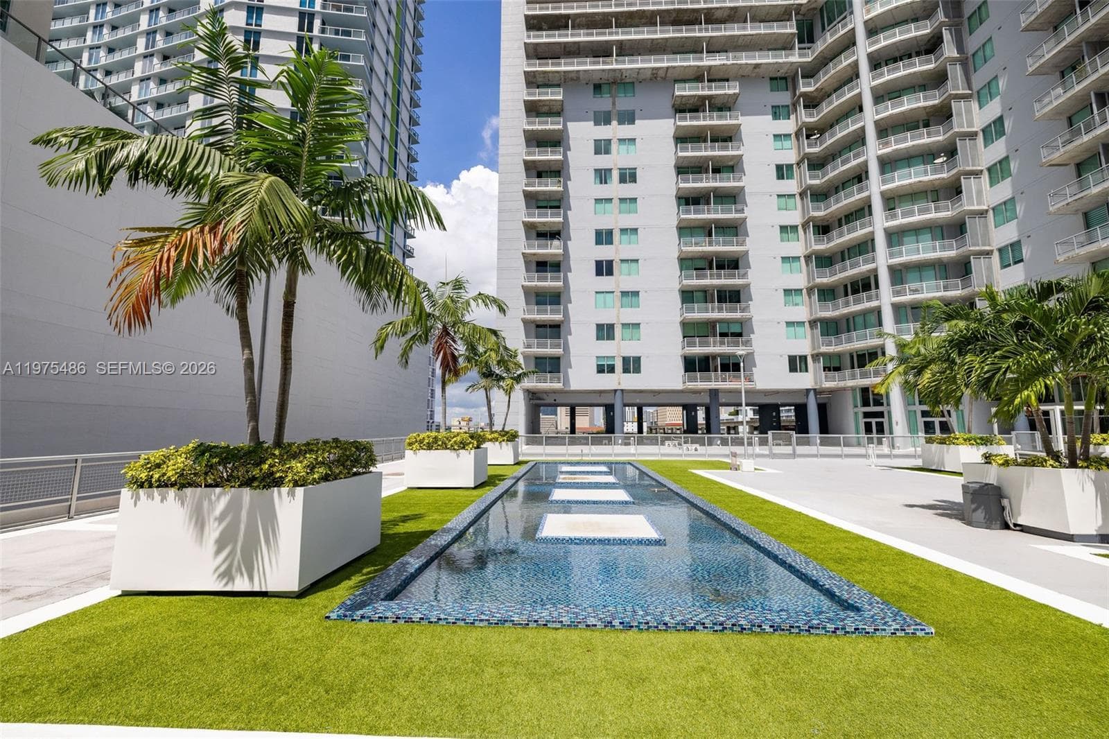 NEO VERTIKA CONDO · #2730 in Miami - Photo 27