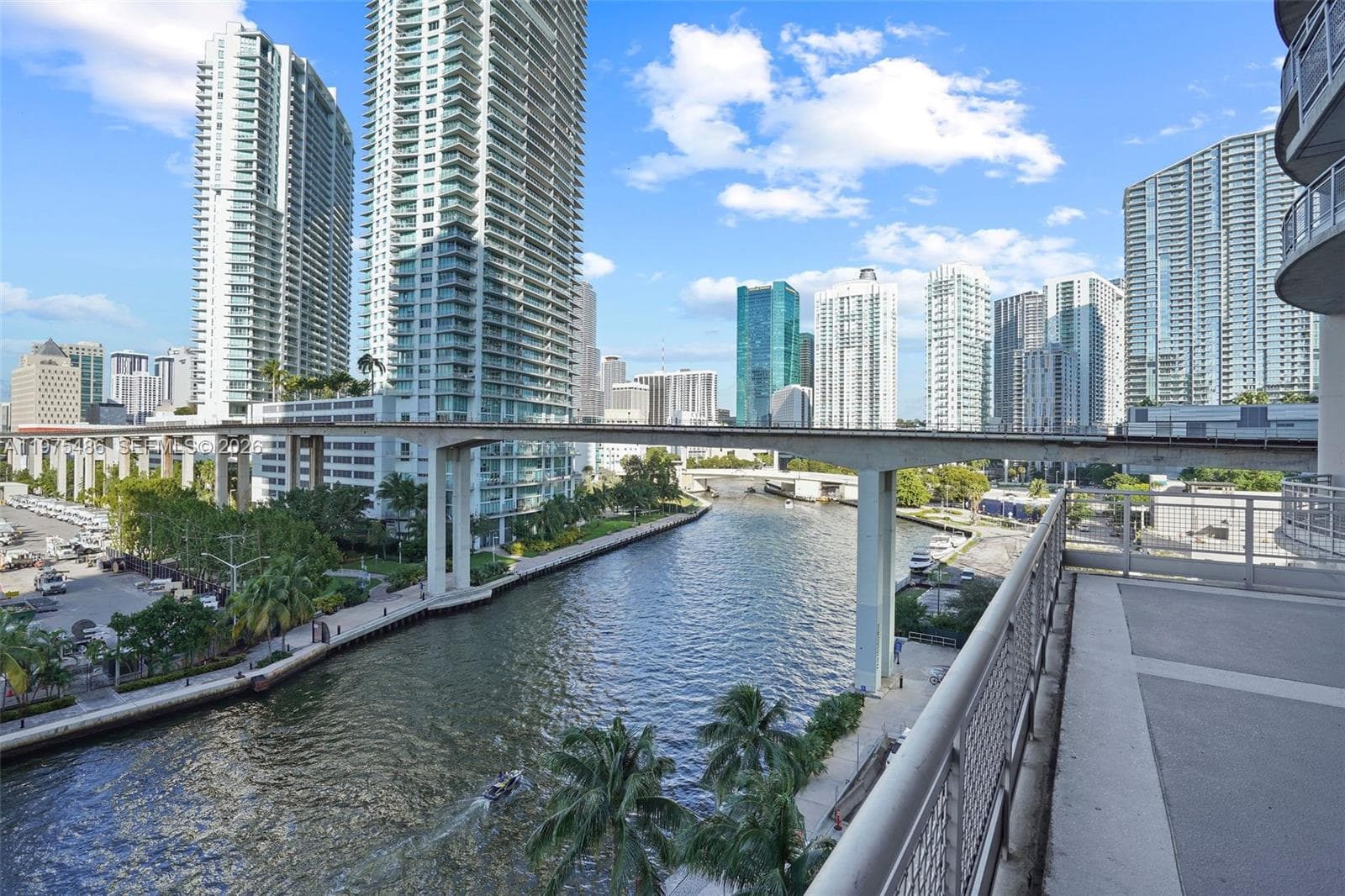 NEO VERTIKA CONDO · #2730 in Miami - Photo 44