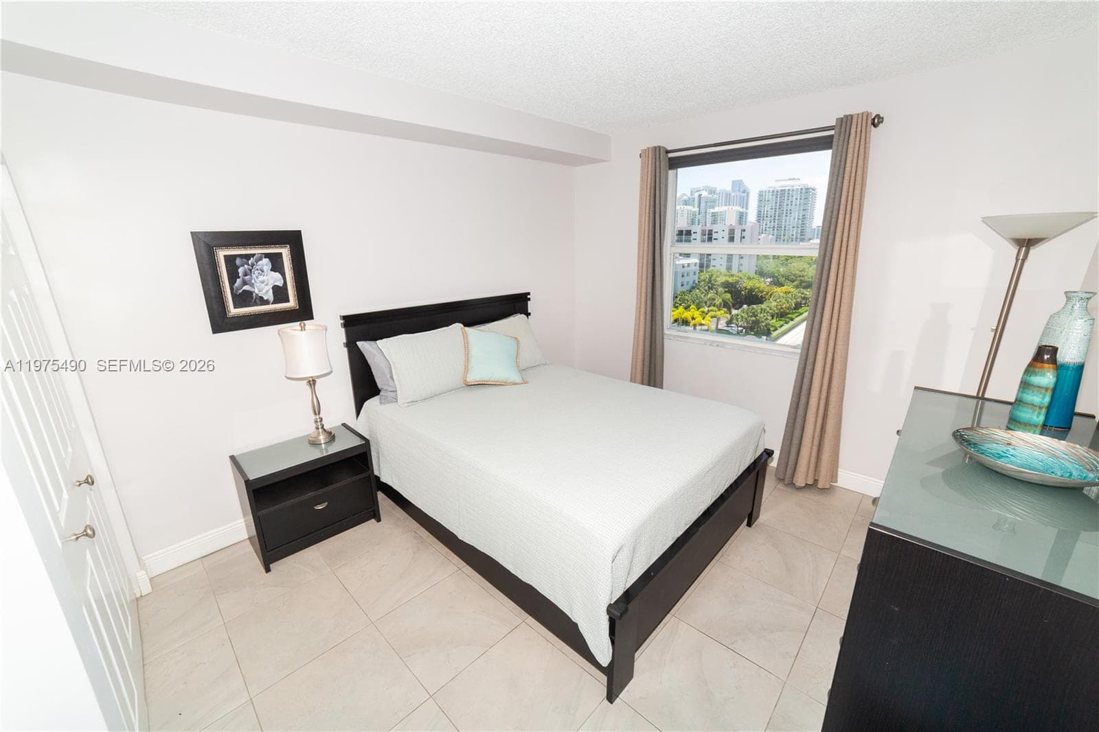 Porto Bellagio · #1802 in Sunny Isles Beach - Photo 17