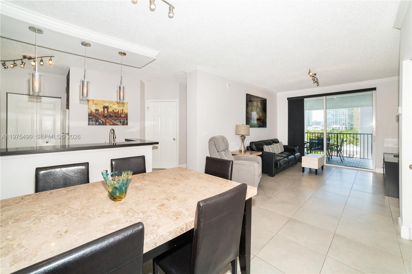 Porto Bellagio · #1802 in Sunny Isles Beach - Photo 10
