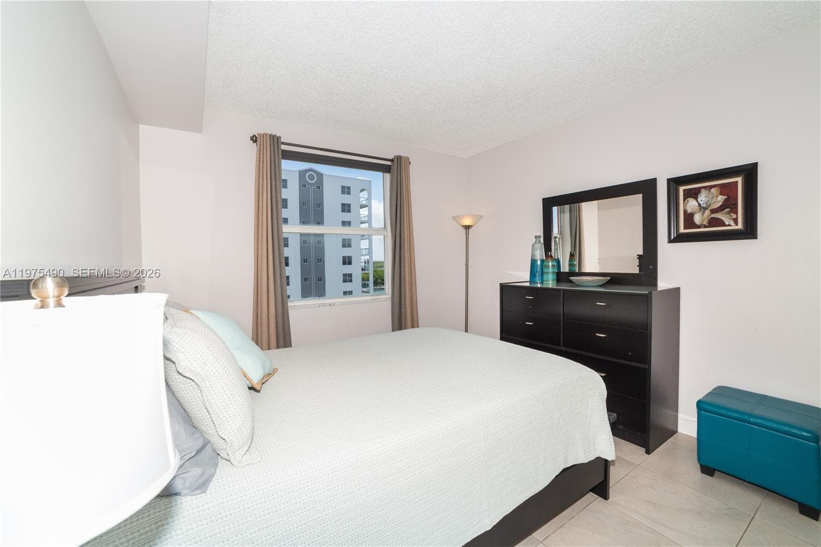 Porto Bellagio · #1802 in Sunny Isles Beach - Photo 15
