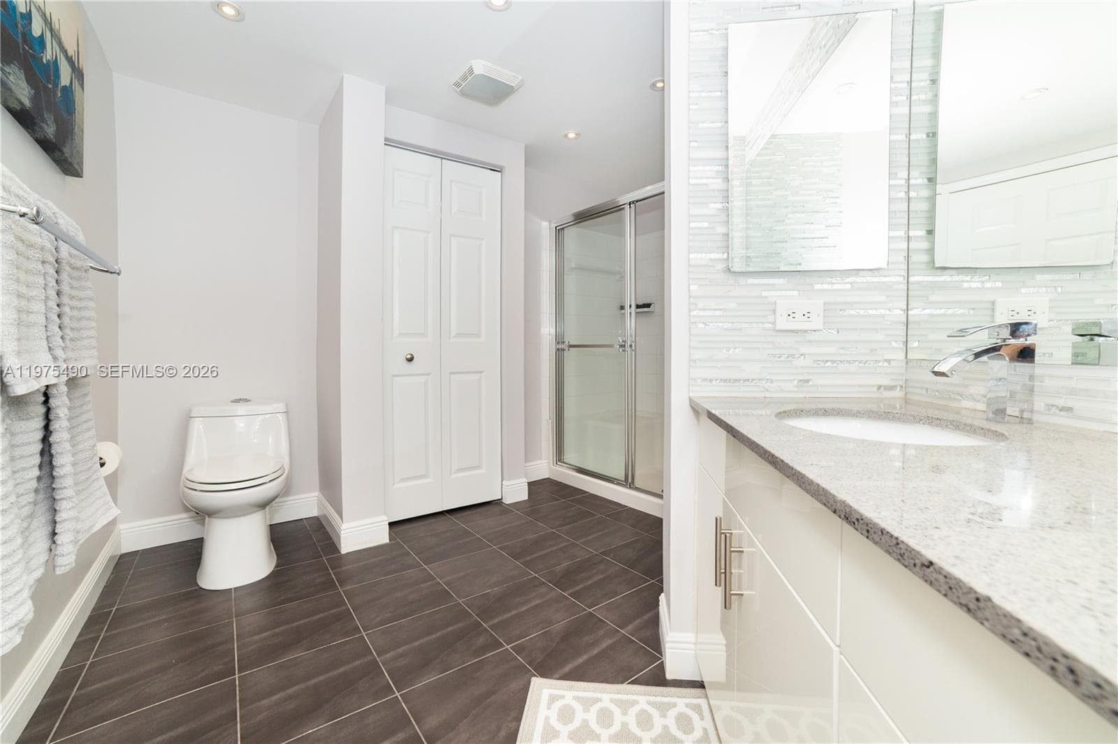 Porto Bellagio · #1802 in Sunny Isles Beach - Photo 21