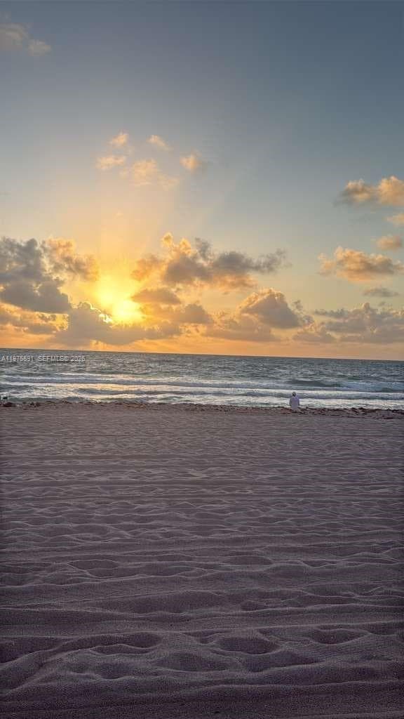 1390 OCEAN DRIVE CONDO · #304 in Miami Beach - Photo 24