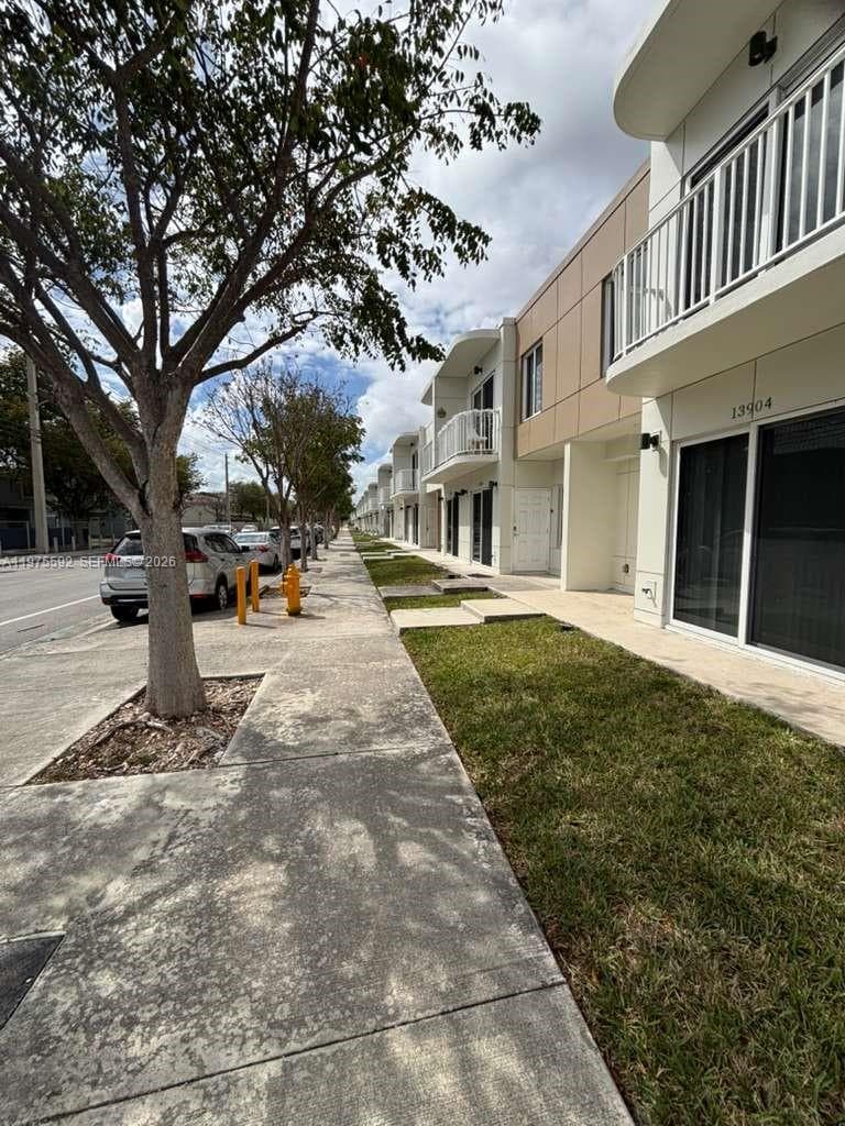 13900 SW 259th Way photo 4