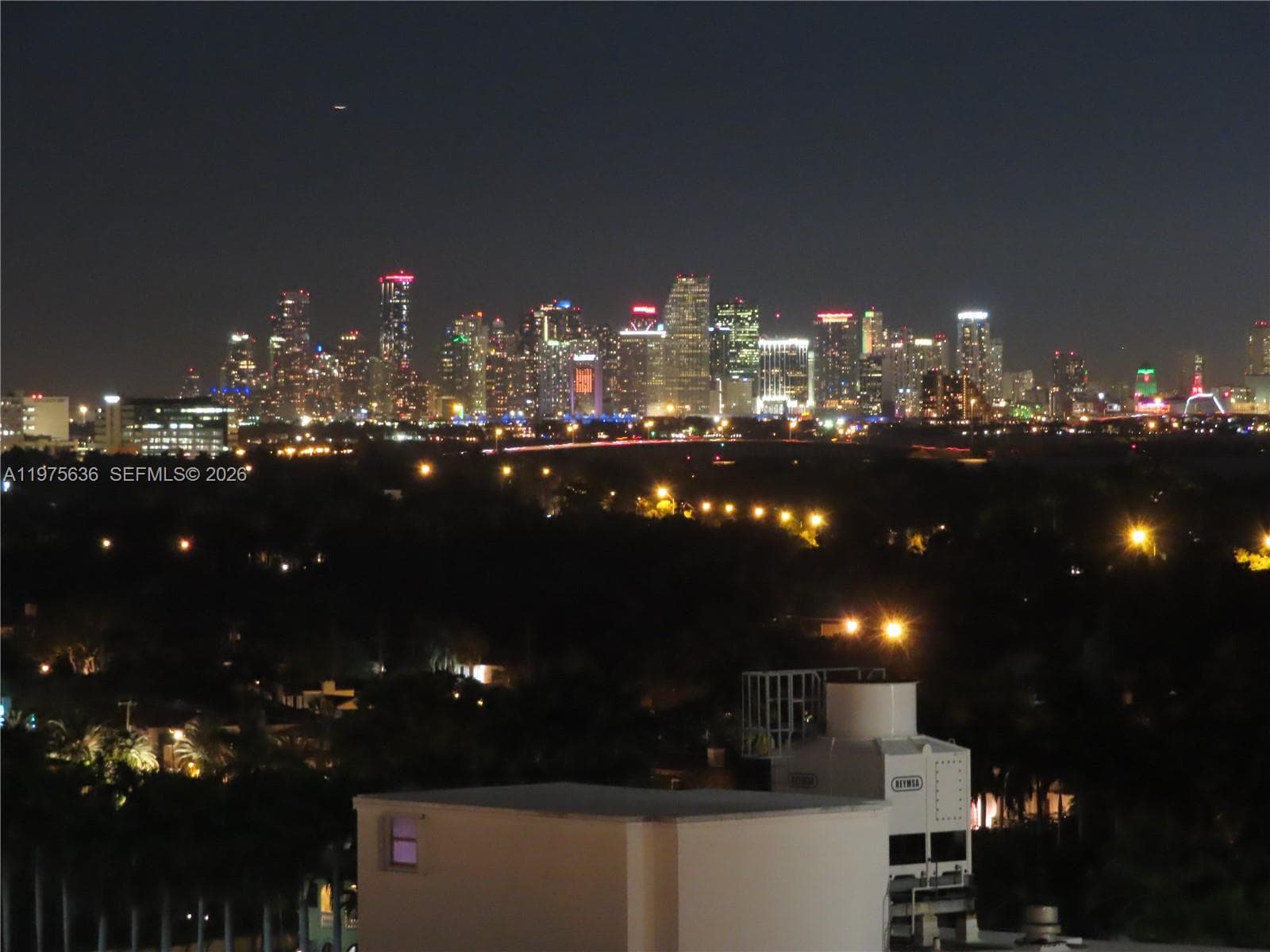 ARLEN BEACH CONDO · #803 in Miami Beach - Photo 23