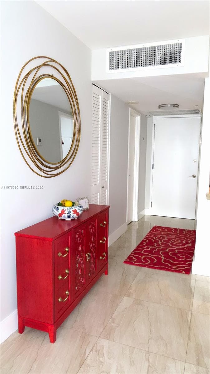 ARLEN BEACH CONDO · #803 in Miami Beach - Photo 18