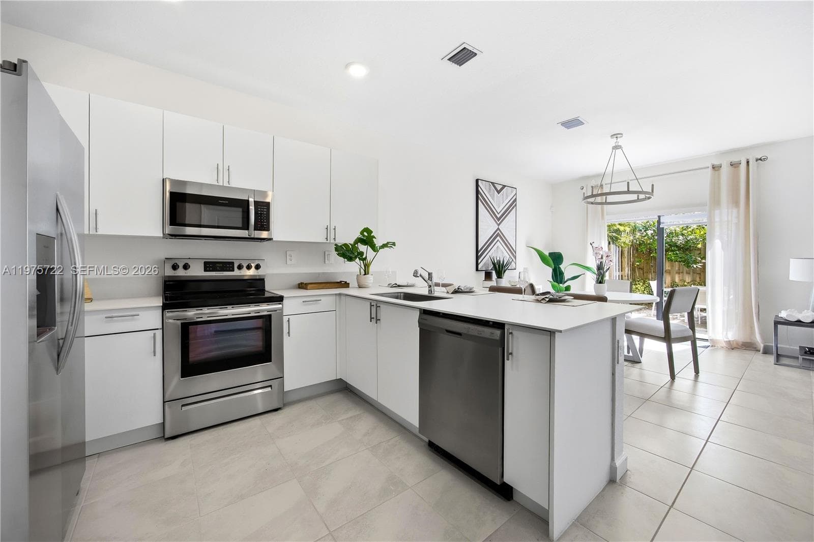 13074 SW 233rd Ter photo 11