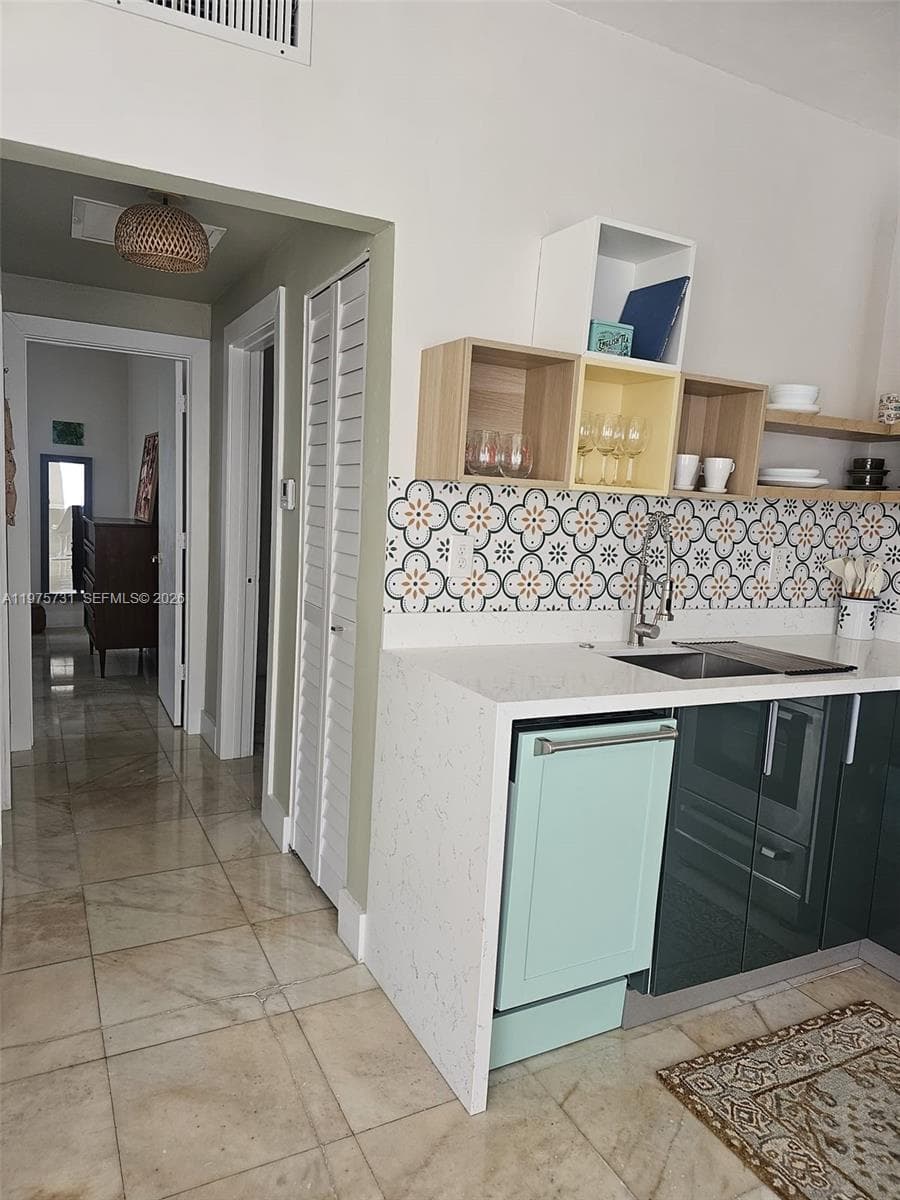 FIRST ON 8TH CONDO · #201 in Miami Beach - Photo 10