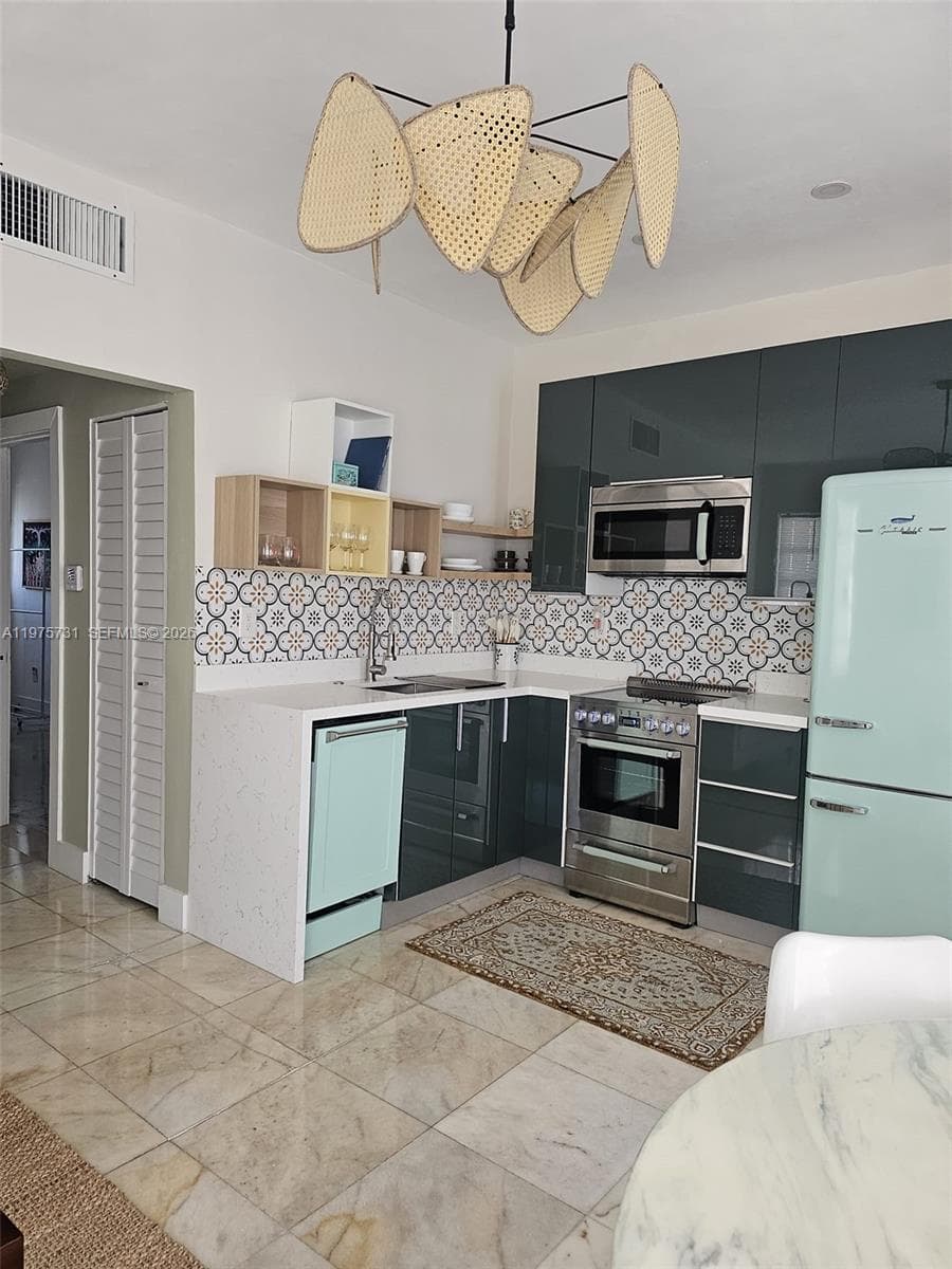 FIRST ON 8TH CONDO · #201 in Miami Beach - Photo 14