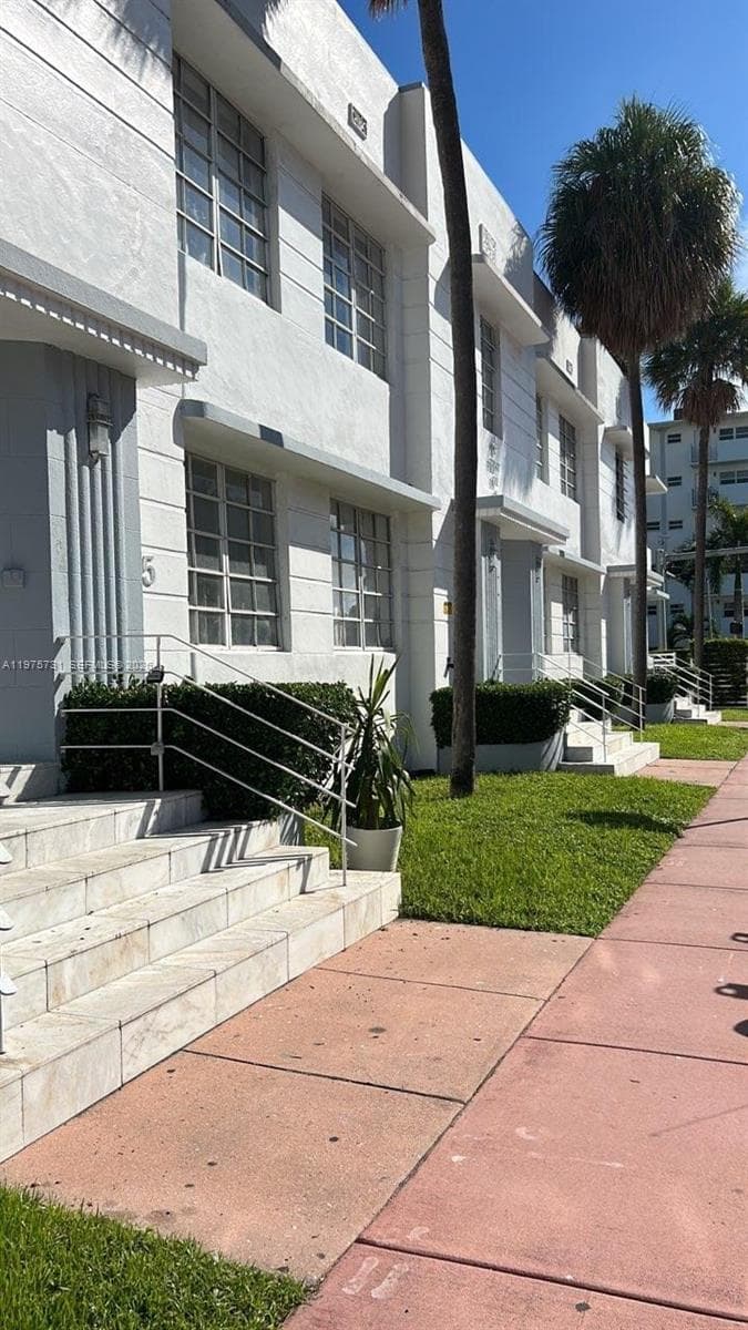 FIRST ON 8TH CONDO · #201 in Miami Beach - Photo 37