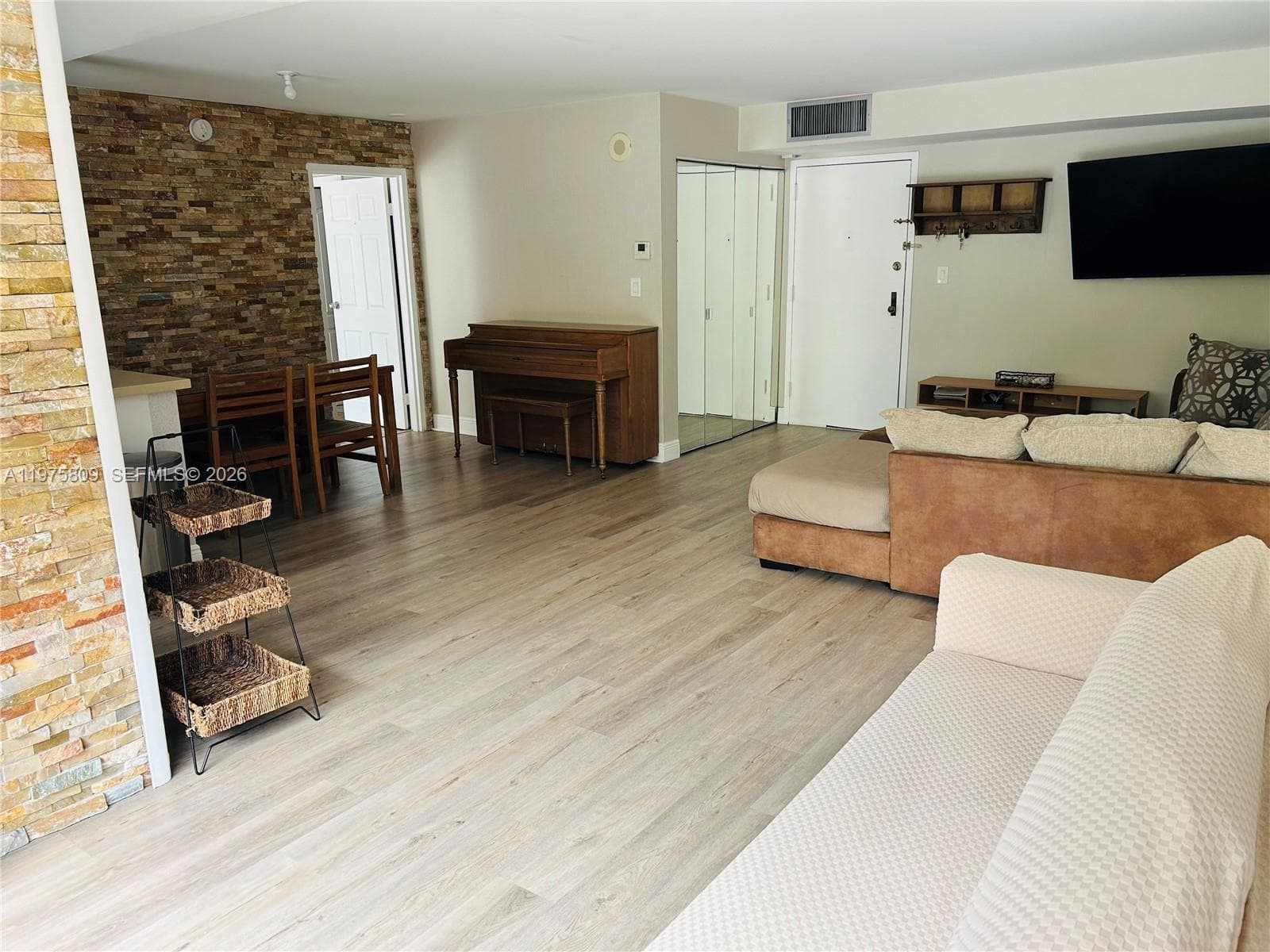 Plaza of the Americas · #219 in Sunny Isles Beach - Photo 30