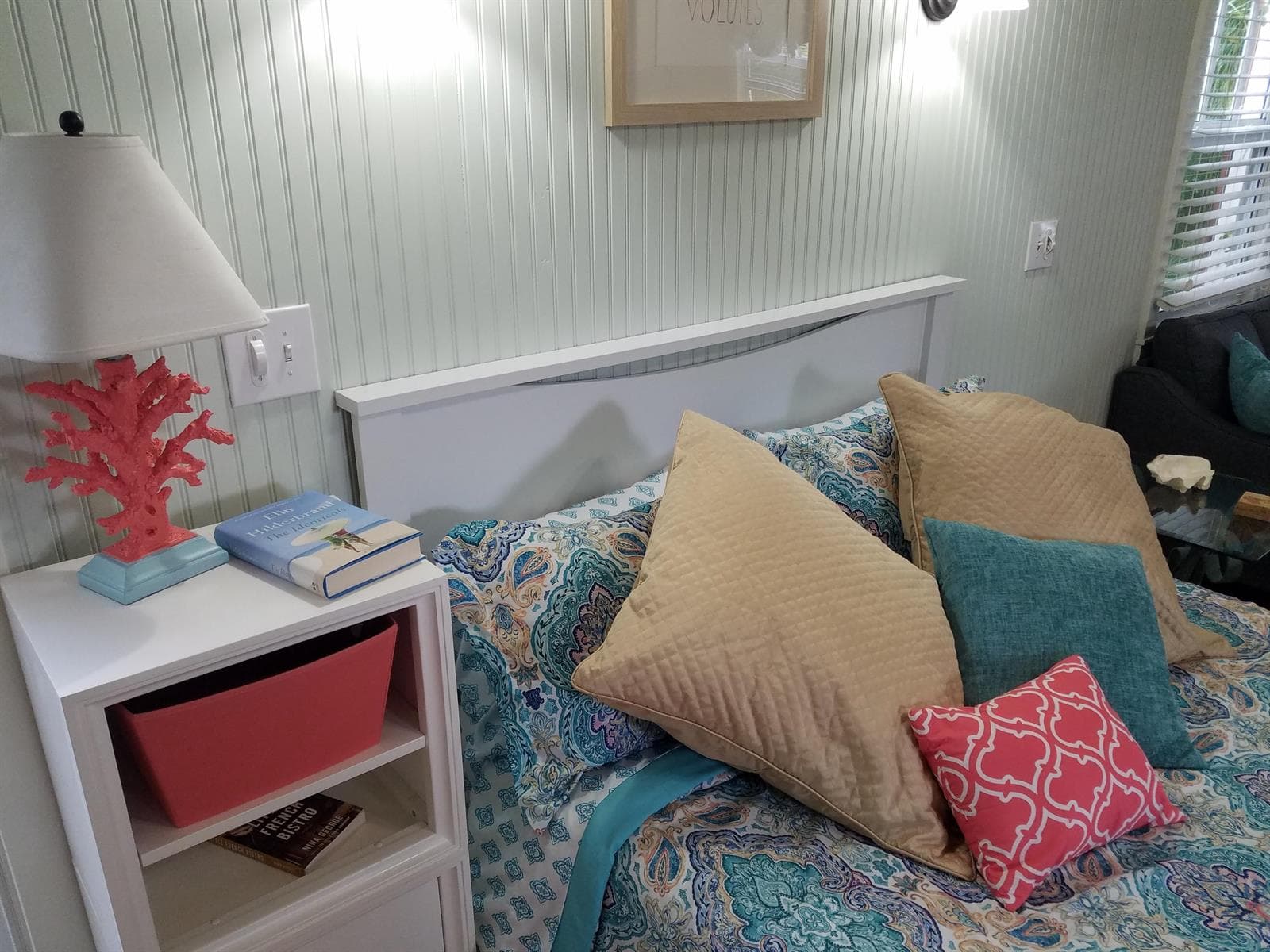 Comfy bed