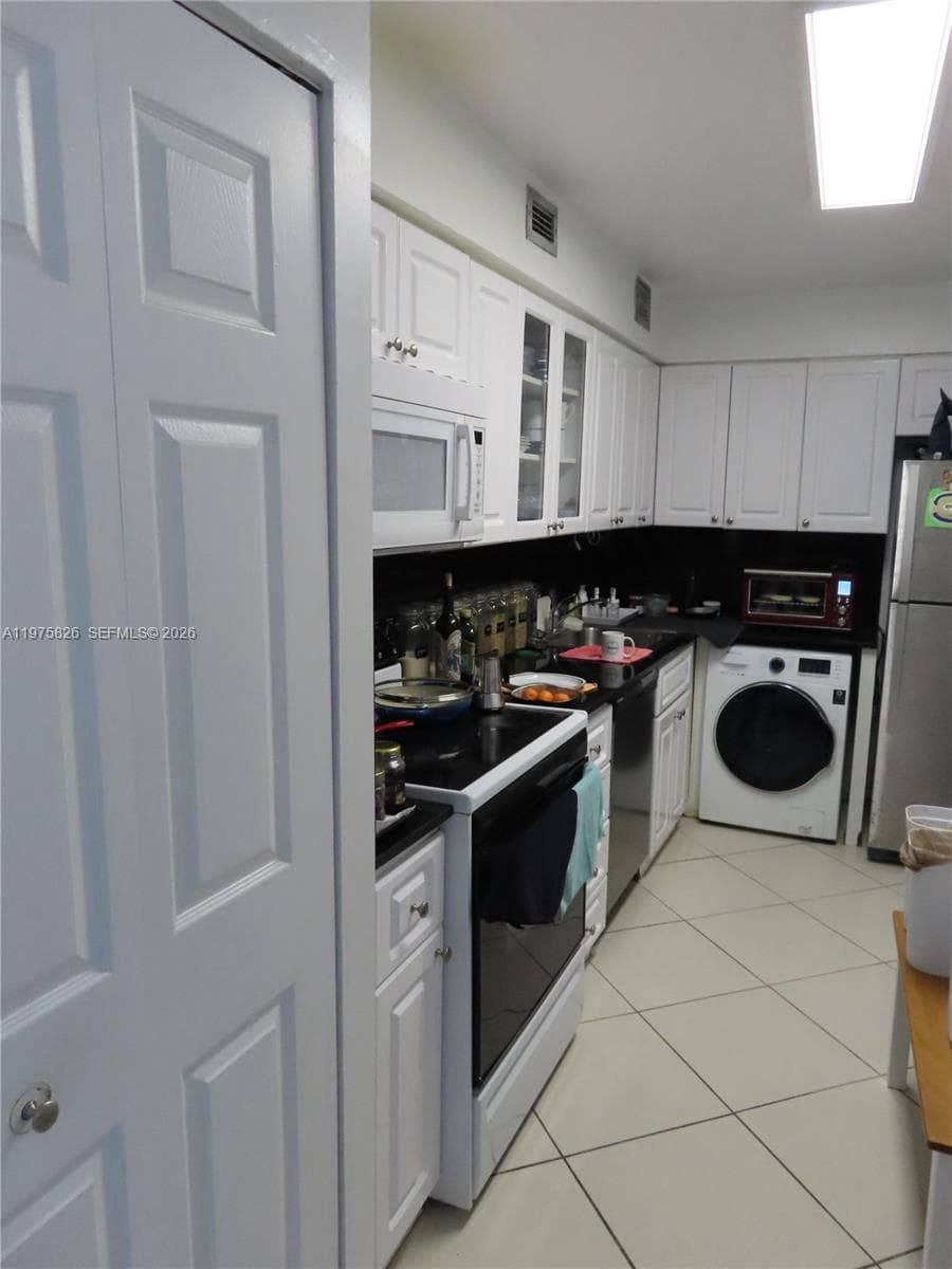AQUASOL CONDOMINIUM ASSN · #6A in Miami Beach - Photo 27