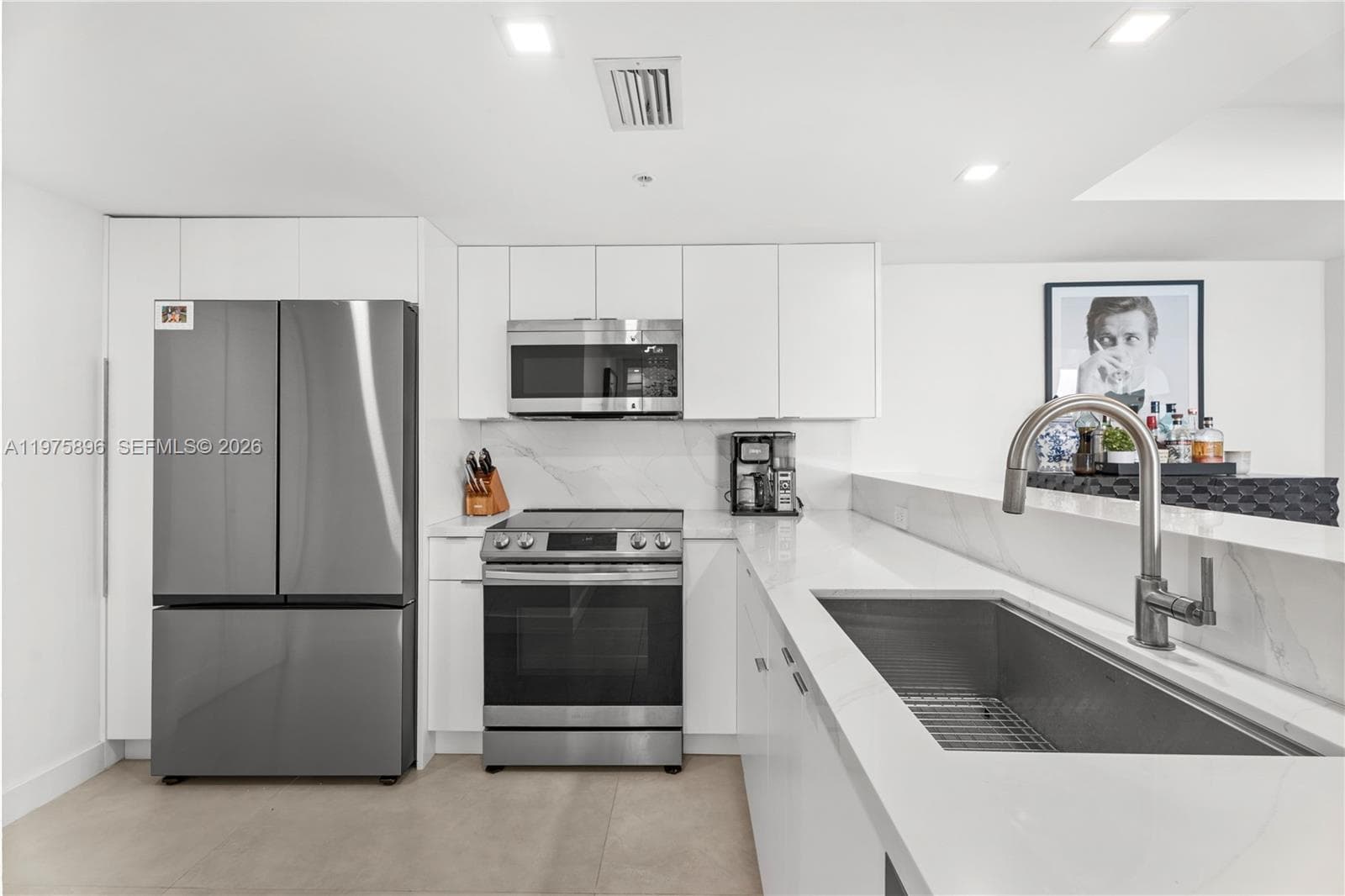 THE FLORIDIAN CONDO · #2303 in Miami Beach - Photo 11