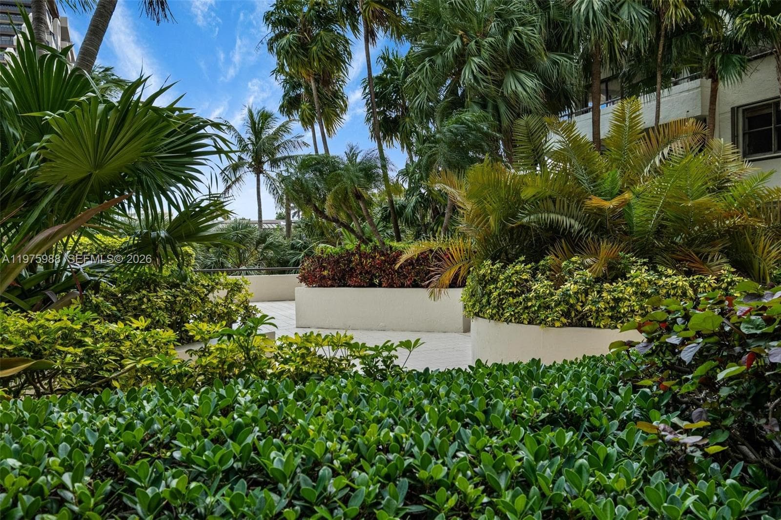 Ocean Lane Plaza Condo · #310 in Key Biscayne - Photo 3