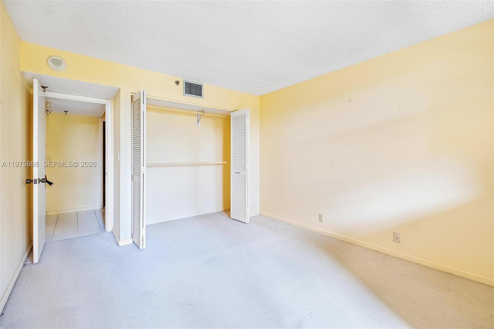 Ocean Lane Plaza Condo · #310 in Key Biscayne - Photo 28
