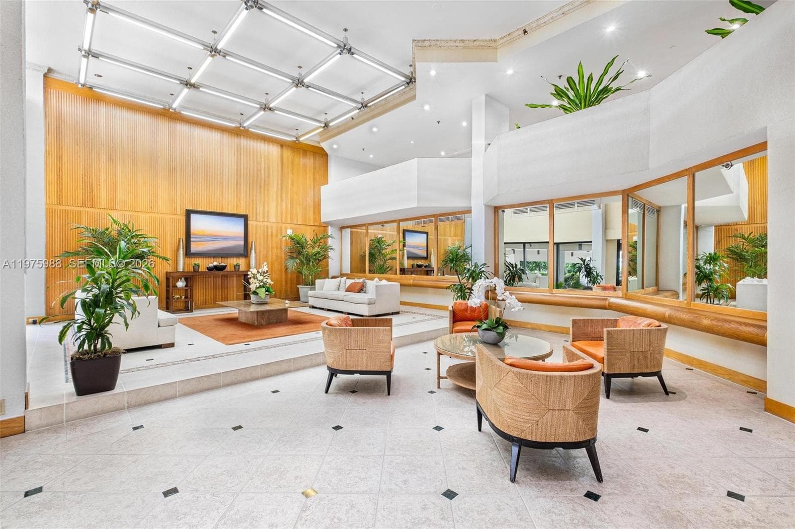 Ocean Lane Plaza Condo · #310 in Key Biscayne - Photo 30