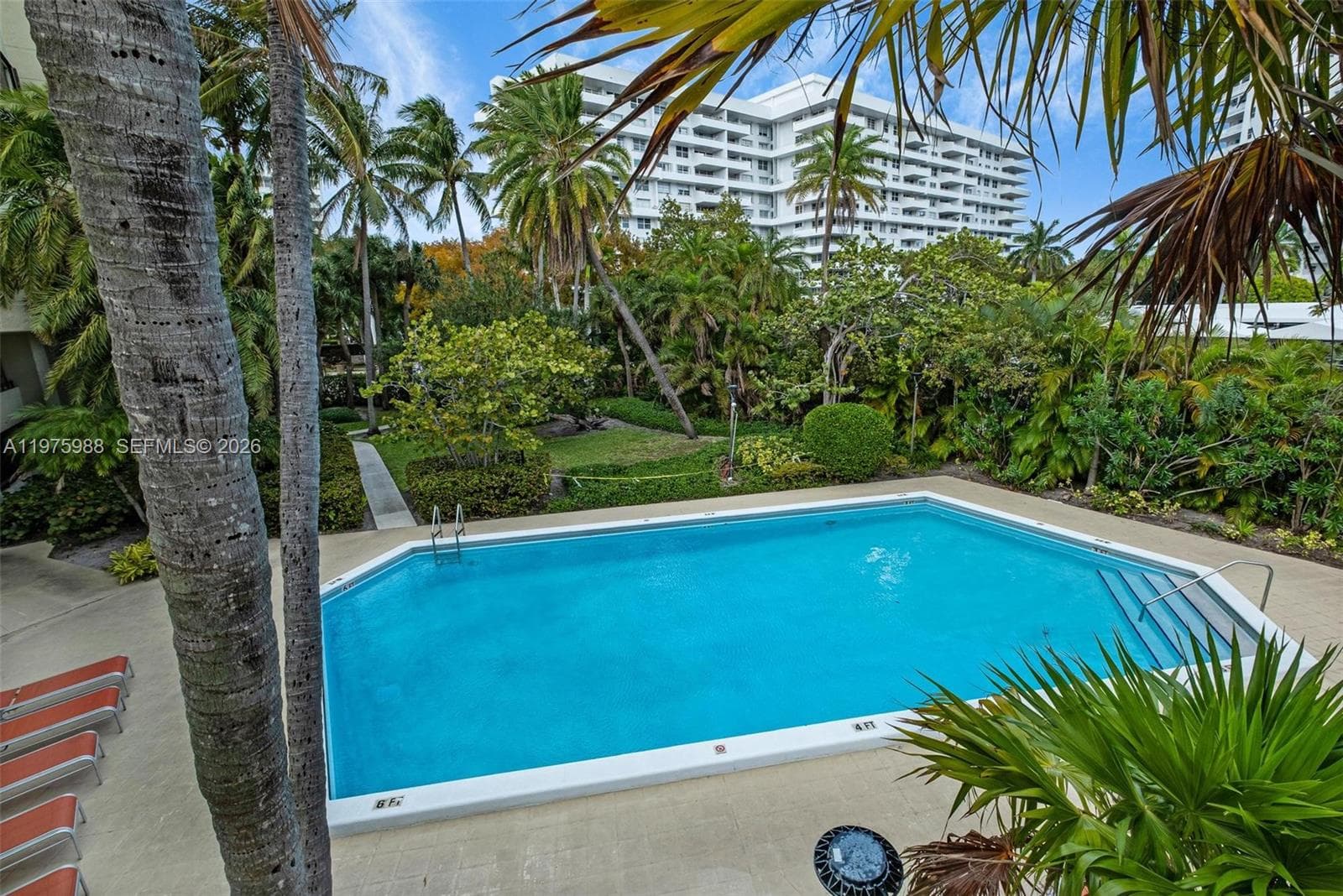 Ocean Lane Plaza Condo · #310 in Key Biscayne - Photo 38