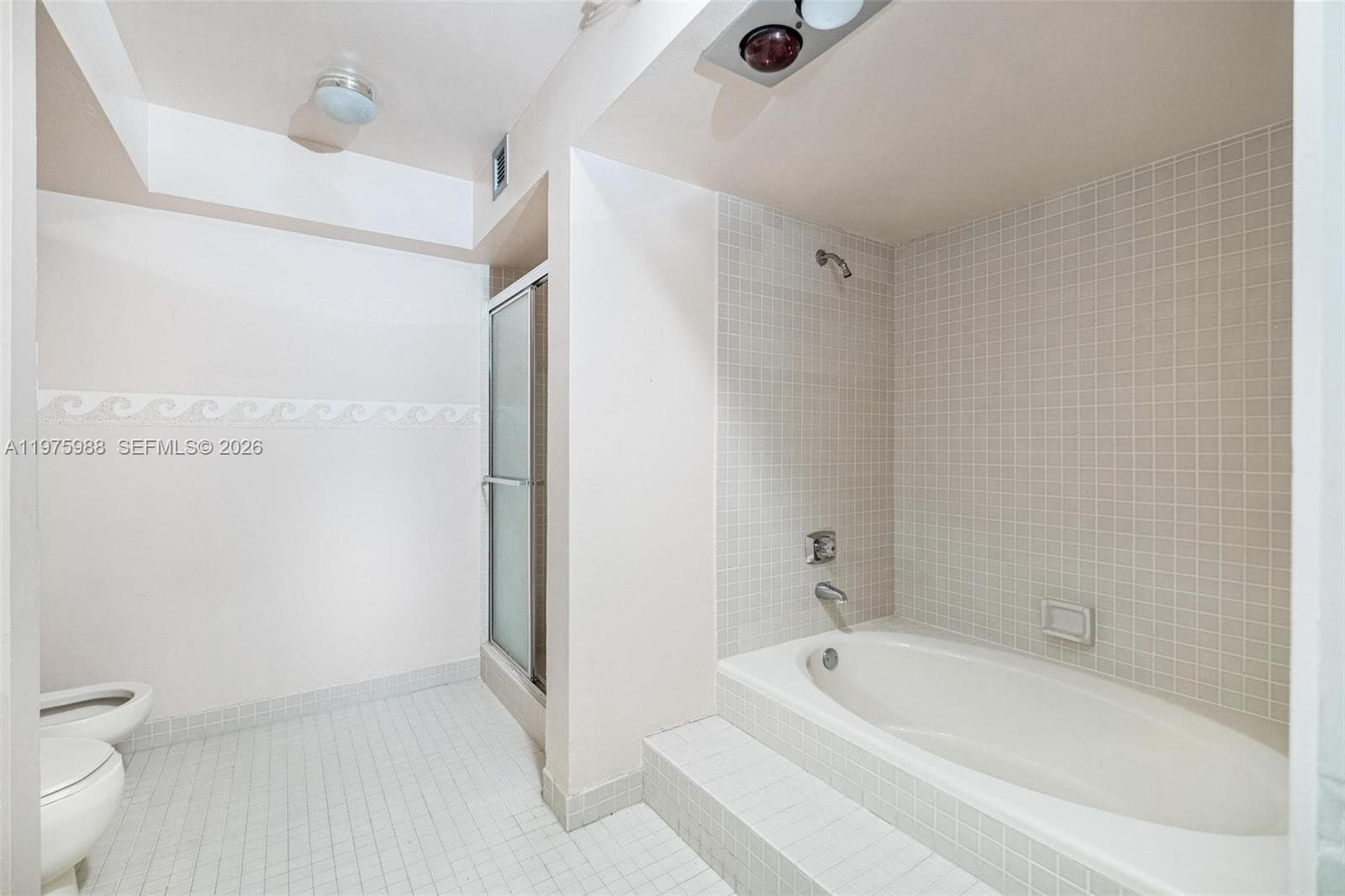 Ocean Lane Plaza Condo · #310 in Key Biscayne - Photo 18