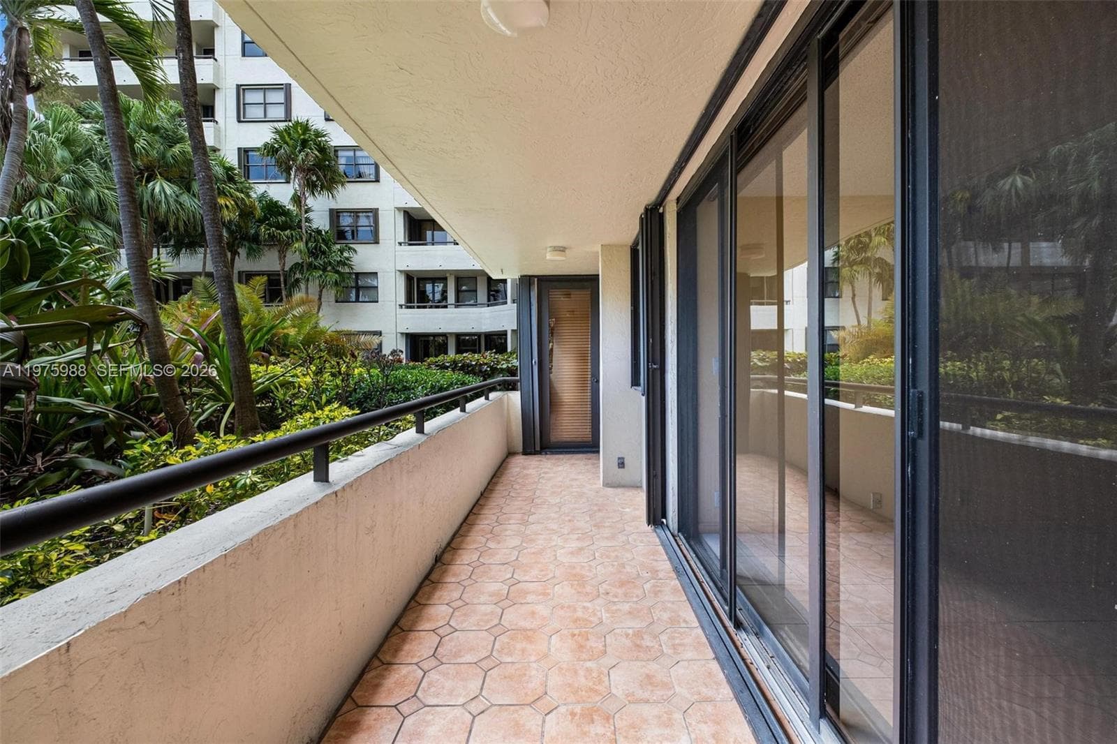 Ocean Lane Plaza Condo · #310 in Key Biscayne - Photo 29