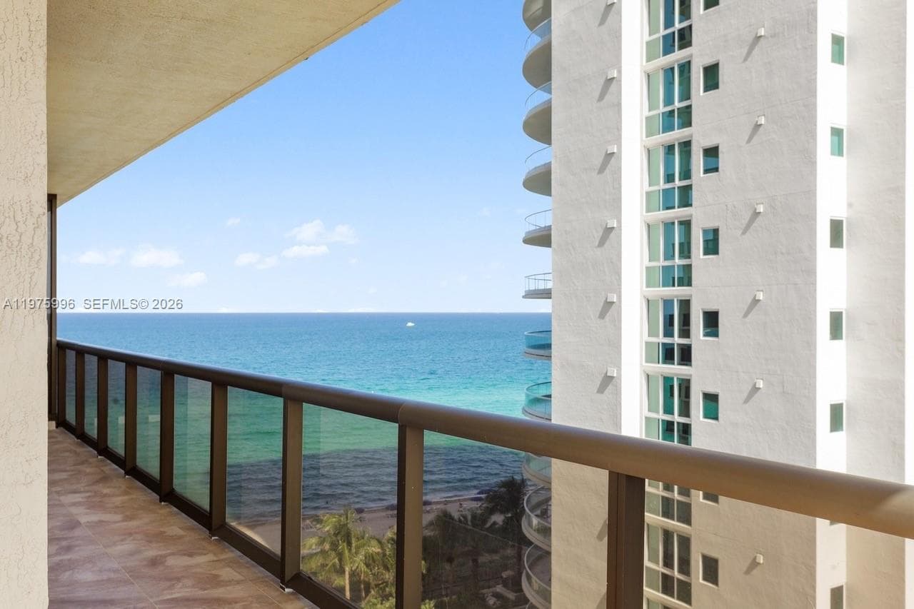 SAYAN CONDO · #904 in Sunny Isles Beach - Photo 9