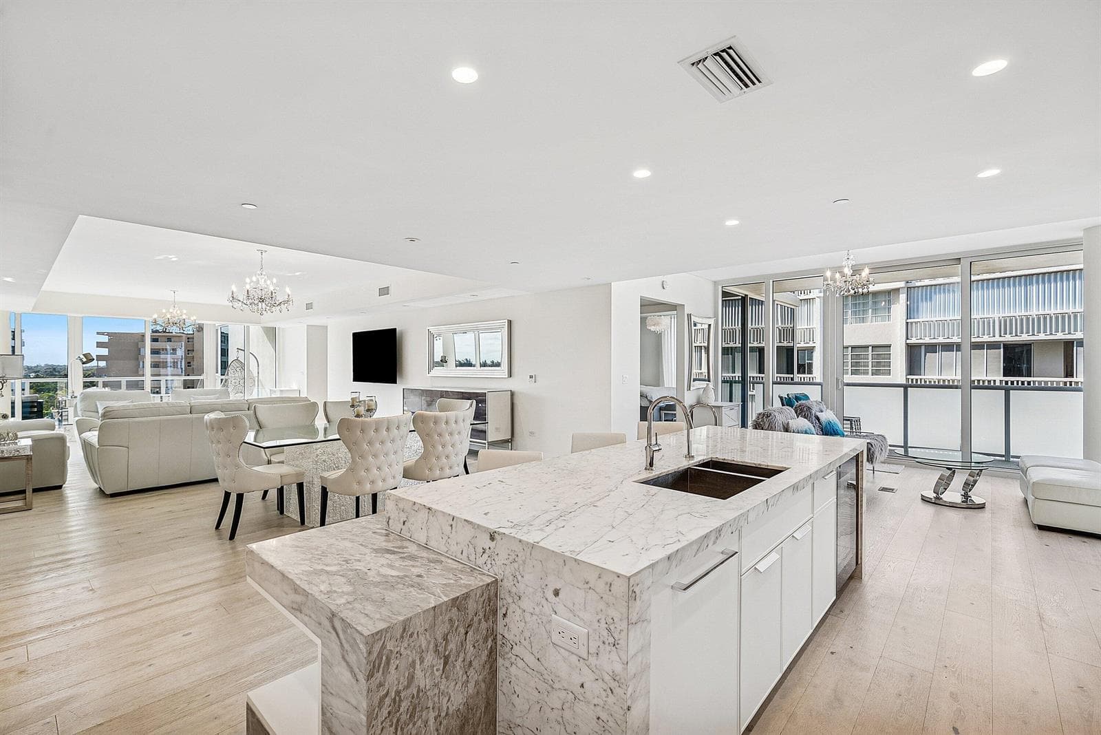 010-3550SouthOceanBoulevard-5E-SouthPalm