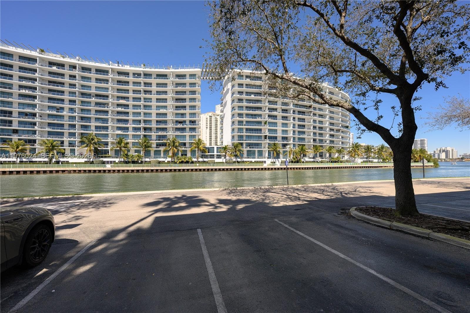 VILLAGE BY THE BAY CONDO · #12101 in Aventura - Photo 47