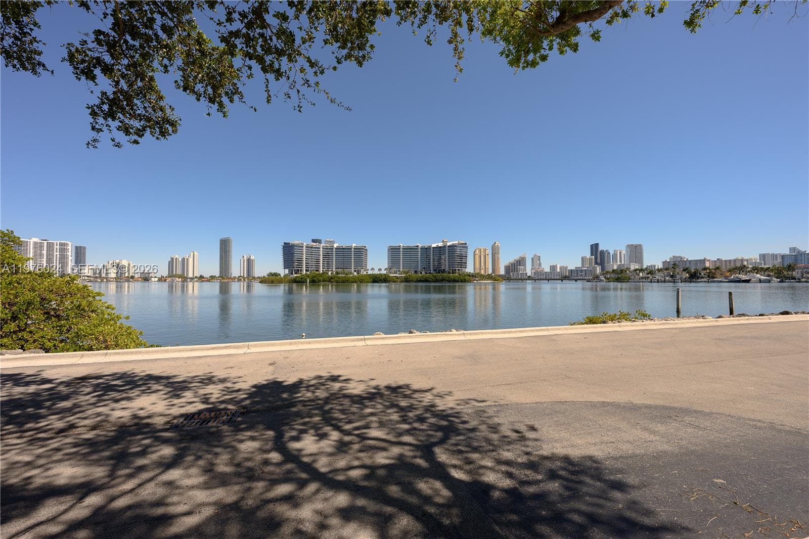 VILLAGE BY THE BAY CONDO · #12101 in Aventura - Photo 55
