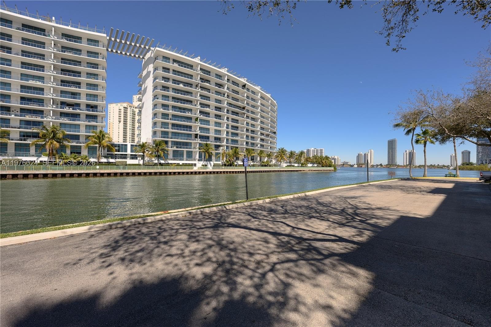 VILLAGE BY THE BAY CONDO · #12101 in Aventura - Photo 48