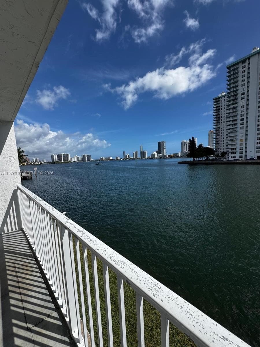 EDEN POINT NORTH CONDO · #206 in North Miami Beach - Photo 10
