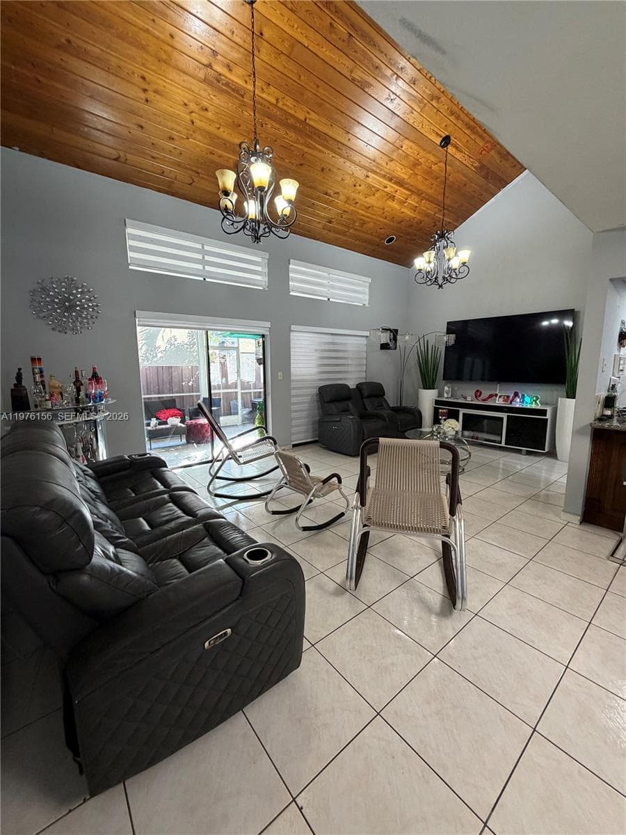 8408 NW 8th St #8408 photo 11