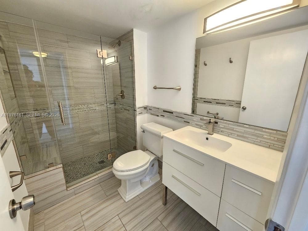 DEL PRADO MARINA · #1702 in Aventura - Photo 13