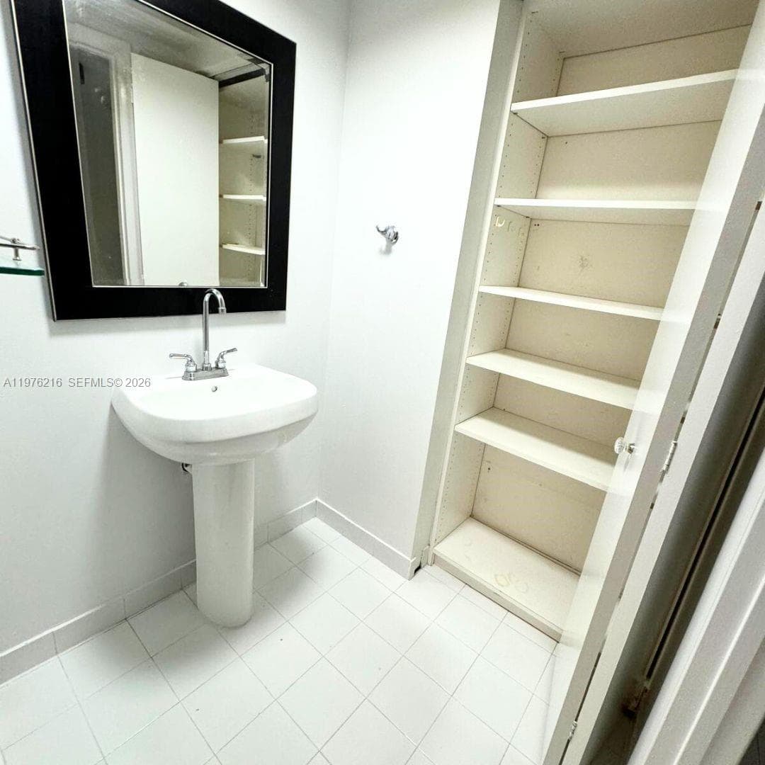 NEO VERTIKA CONDO · #PHI24 in Miami - Photo 12