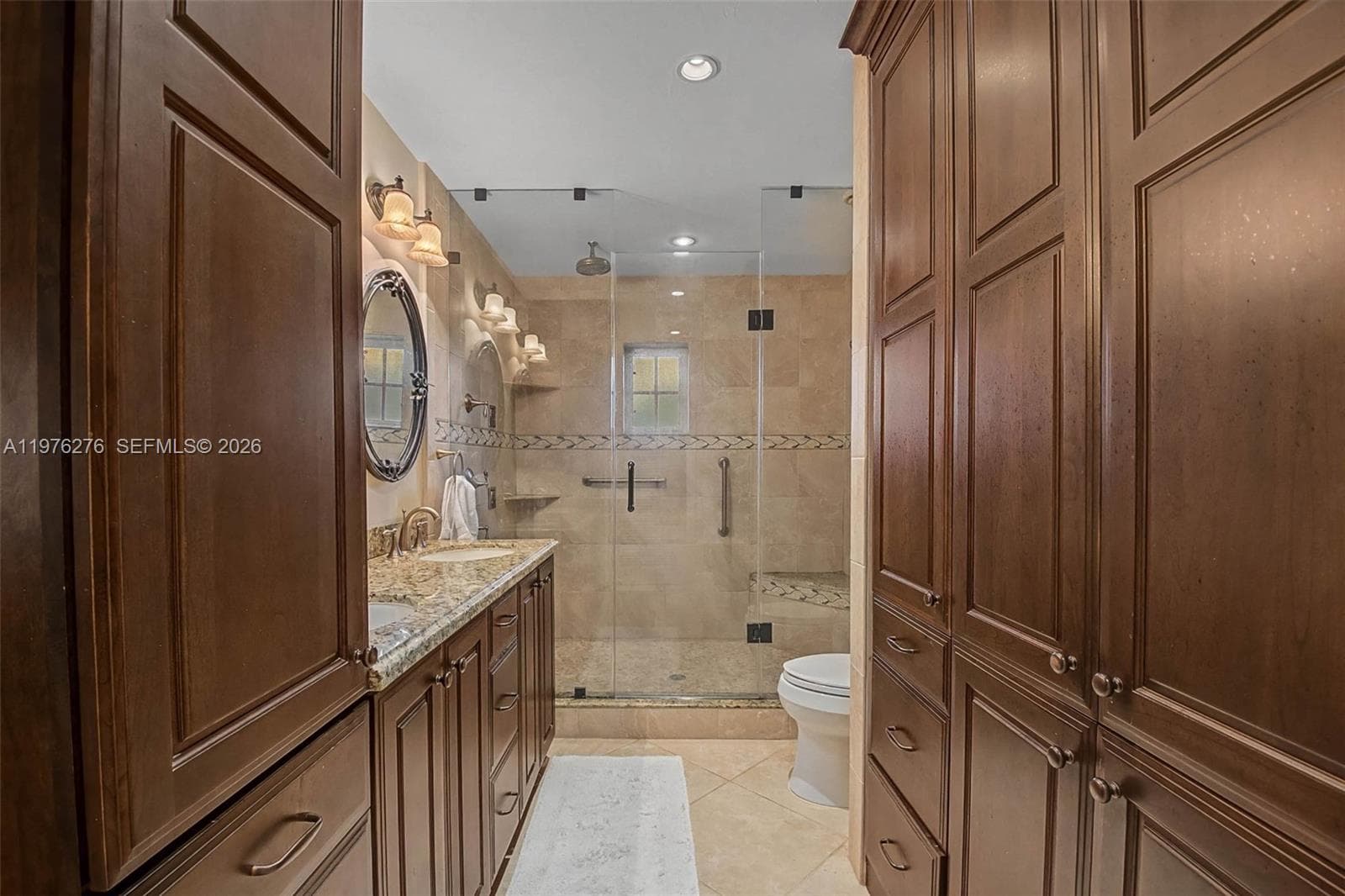15401 SW 81 Av photo 15