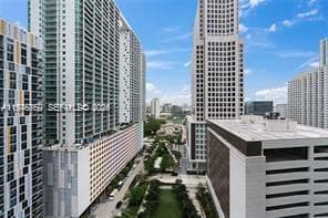 Reach Brickell City Centre · #1209 in Miami - Photo 47