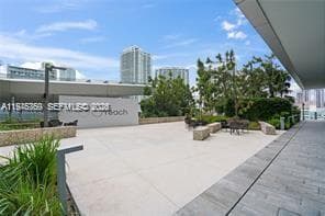 Reach Brickell City Centre · #1209 in Miami - Photo 58