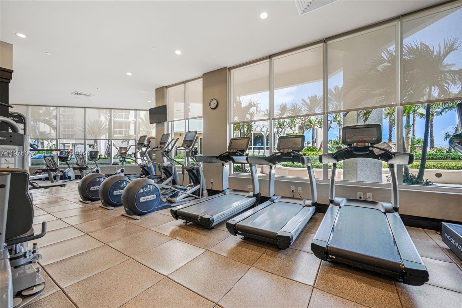 Ritz Residences · #902B in Singer Island - Photo 52