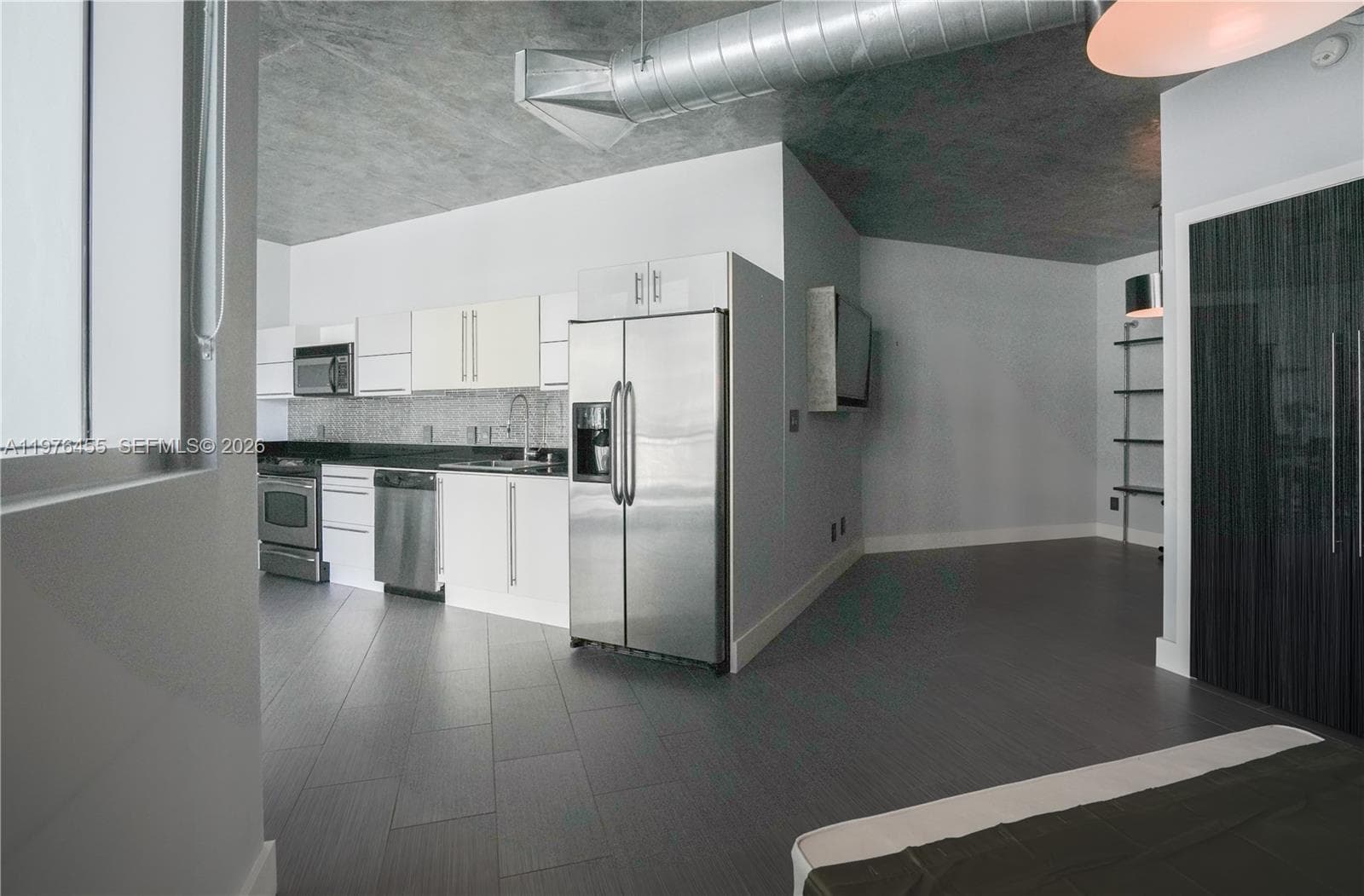 NEO VERTIKA CONDO · #1434 in Miami - Photo 2