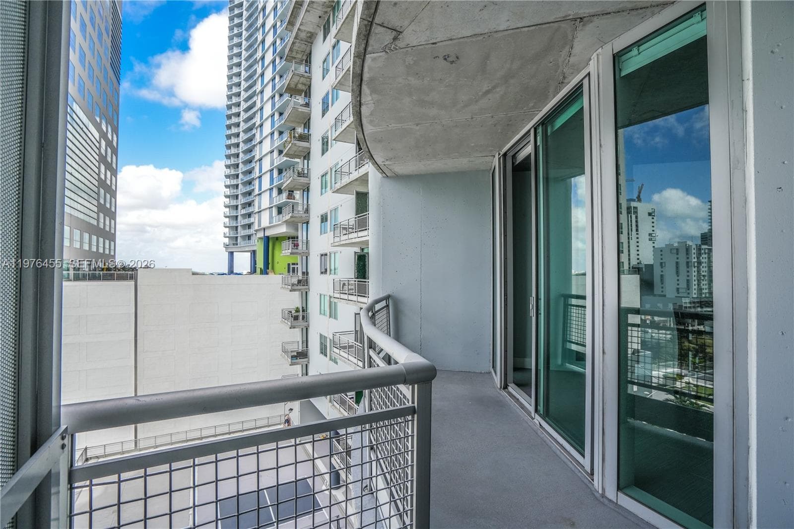 NEO VERTIKA CONDO · #1434 in Miami - Photo 8