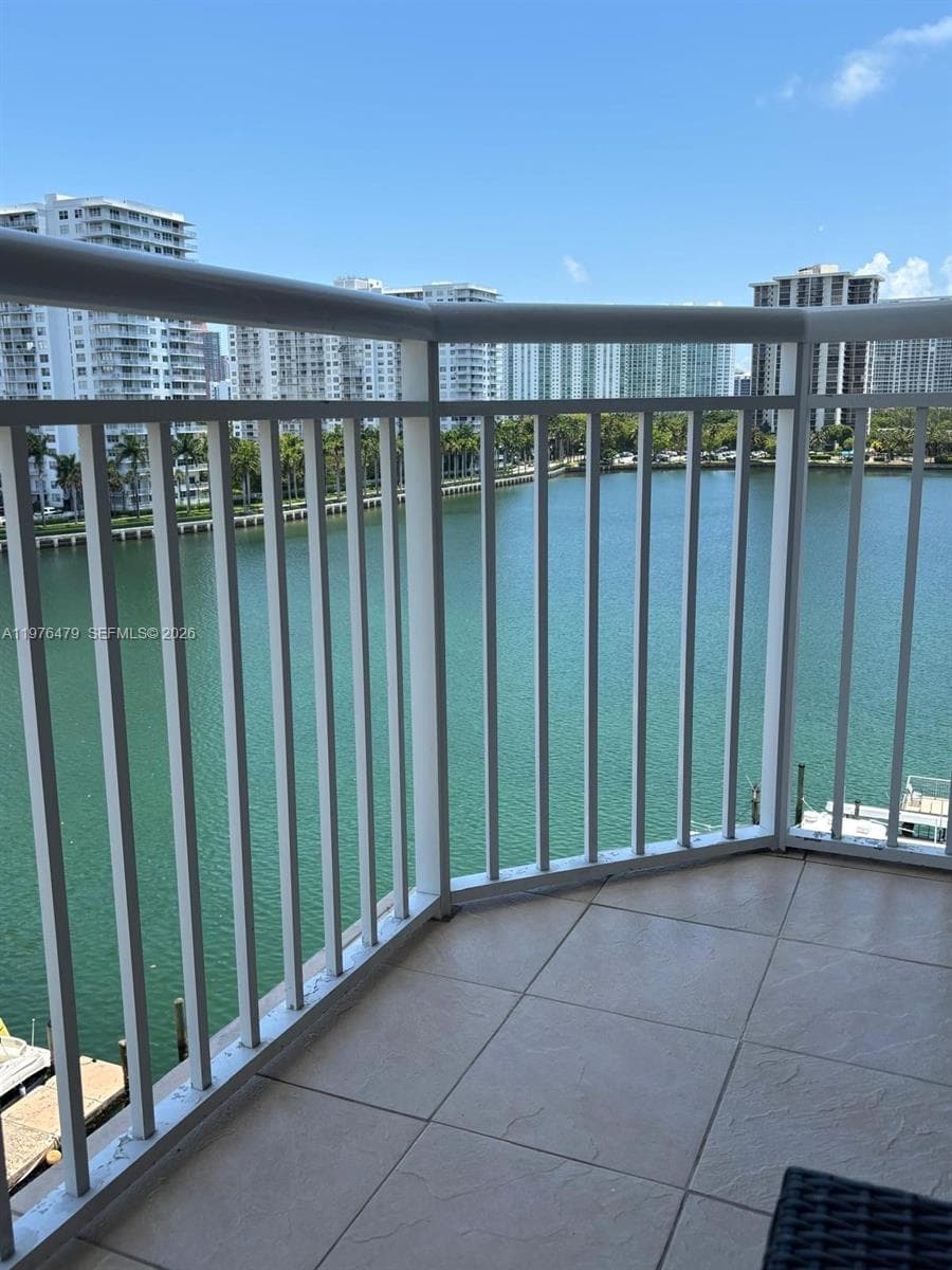 DEL PRADO MARINA · #702 in Aventura - Photo 4