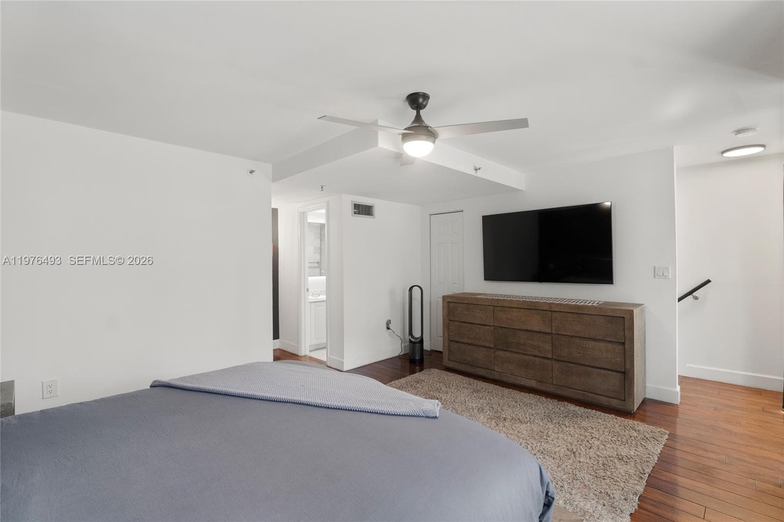 MAGNOLIA CONDO · #206 in Miami Beach - Photo 15