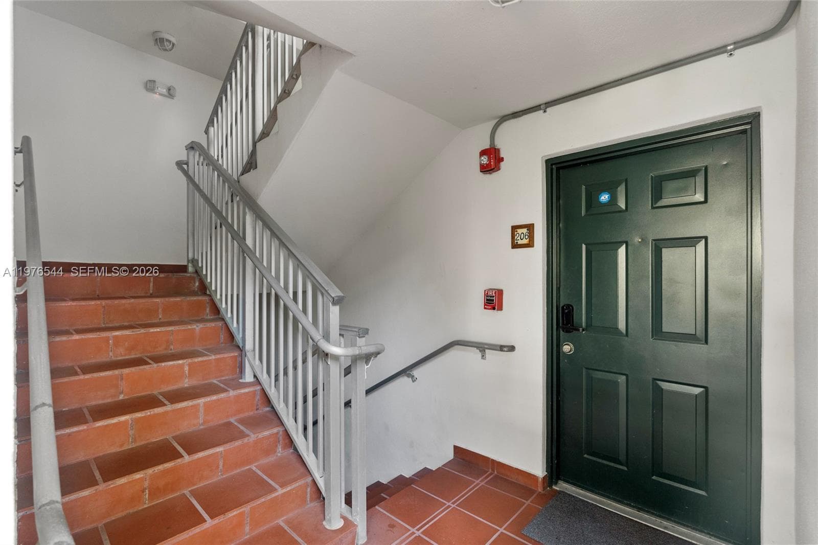 MAGNOLIA CONDO · #206 in Miami Beach - Photo 20