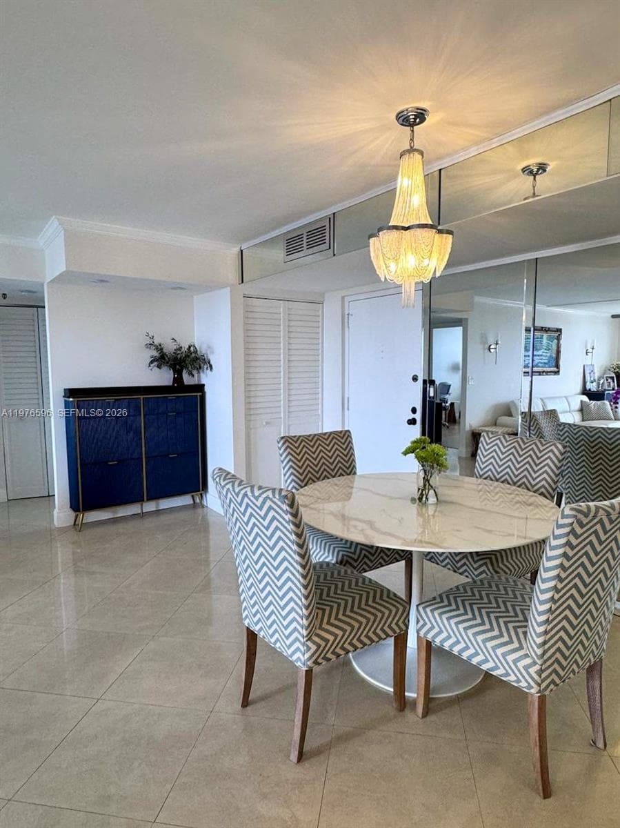 WINSTON TOWERS 700 CONDO · #902 in Sunny Isles Beach - Photo 2