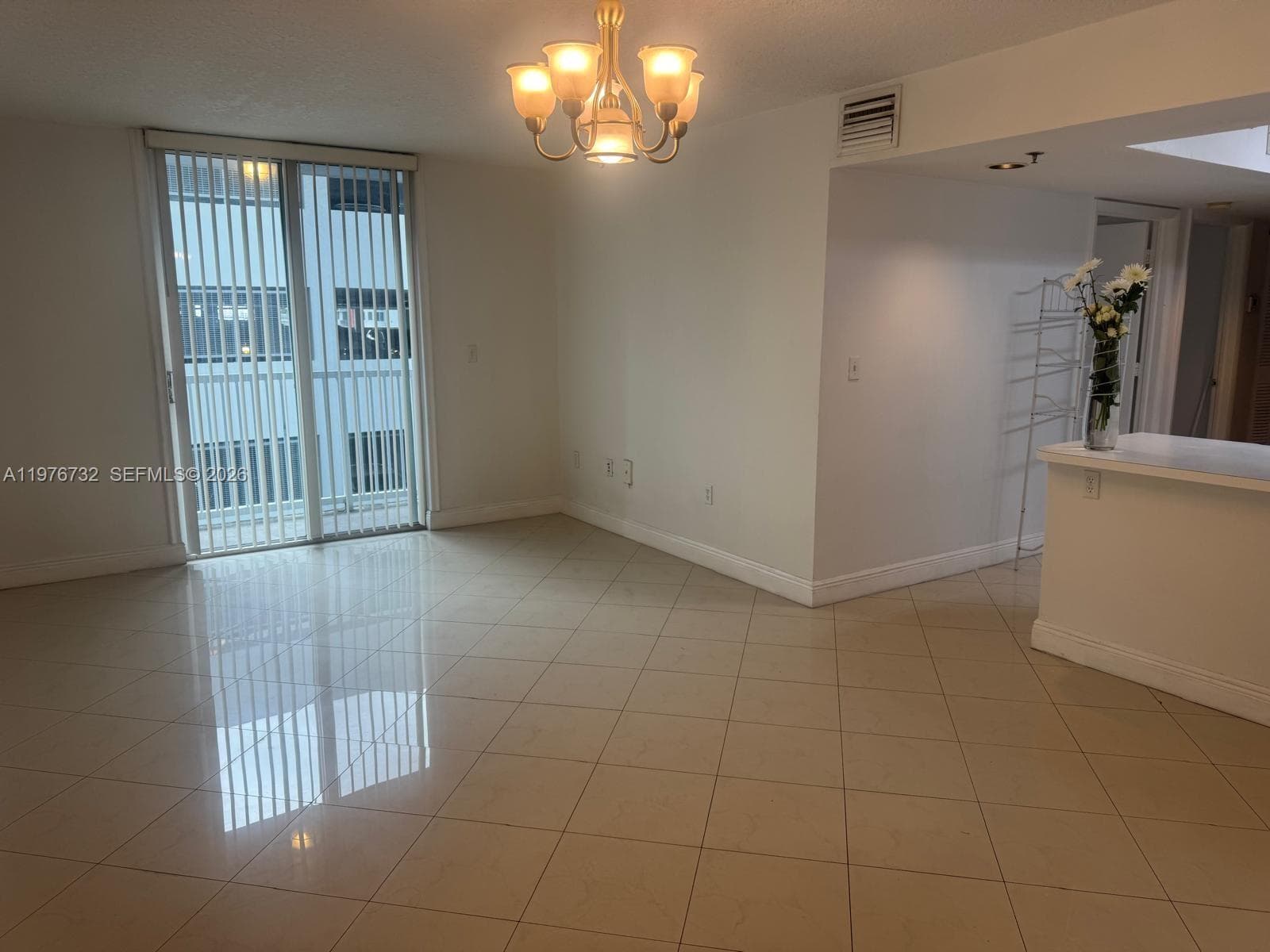 CASA GRANDE I TOWERS COND · #1403 in Miami - Photo 1
