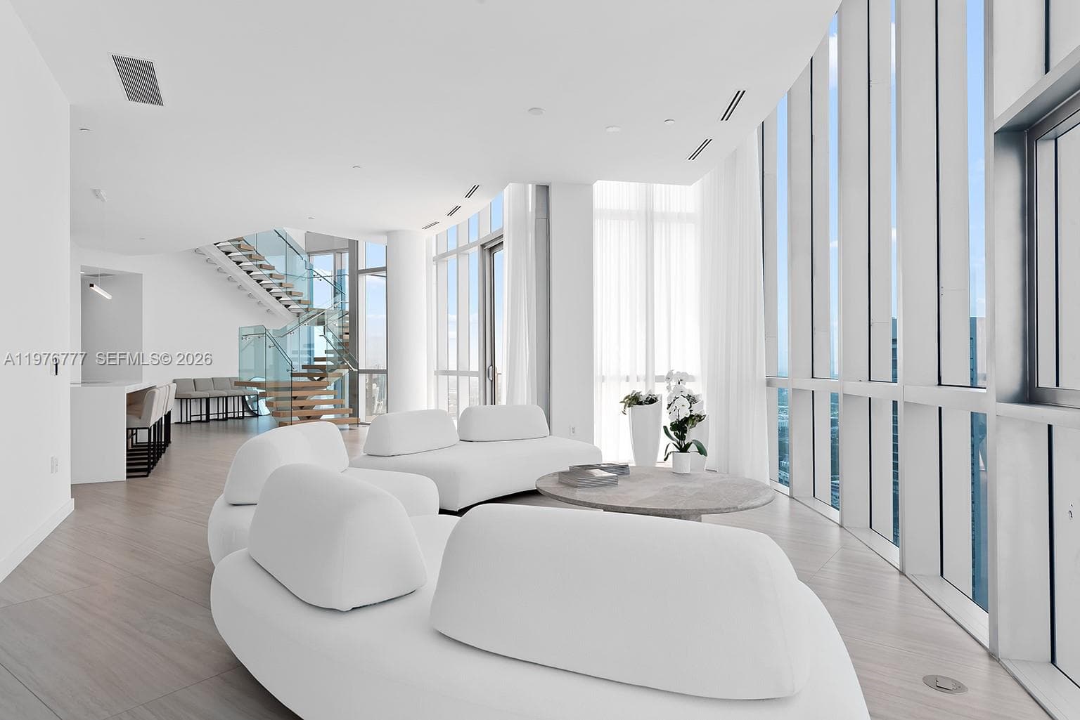Paramount Miami Worldcenter · #PH 5700 in Miami - Photo 20