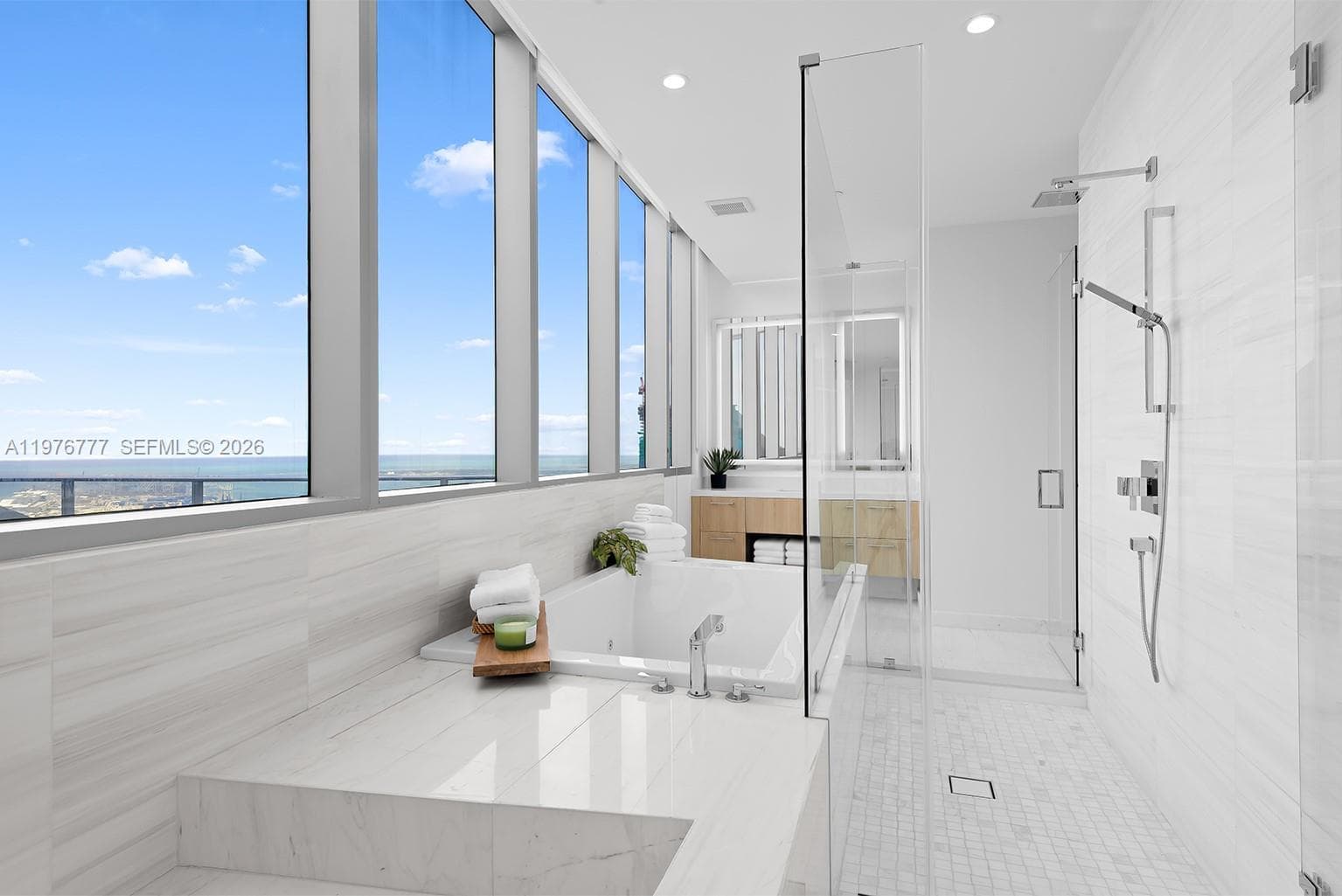 Paramount Miami Worldcenter · #PH 5700 in Miami - Photo 30