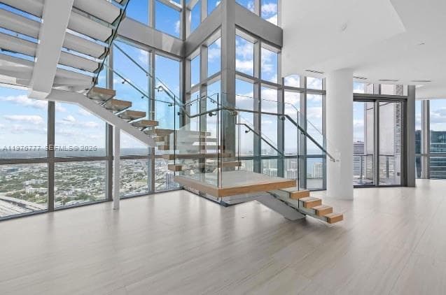 Paramount Miami Worldcenter · #PH 5700 in Miami - Photo 15